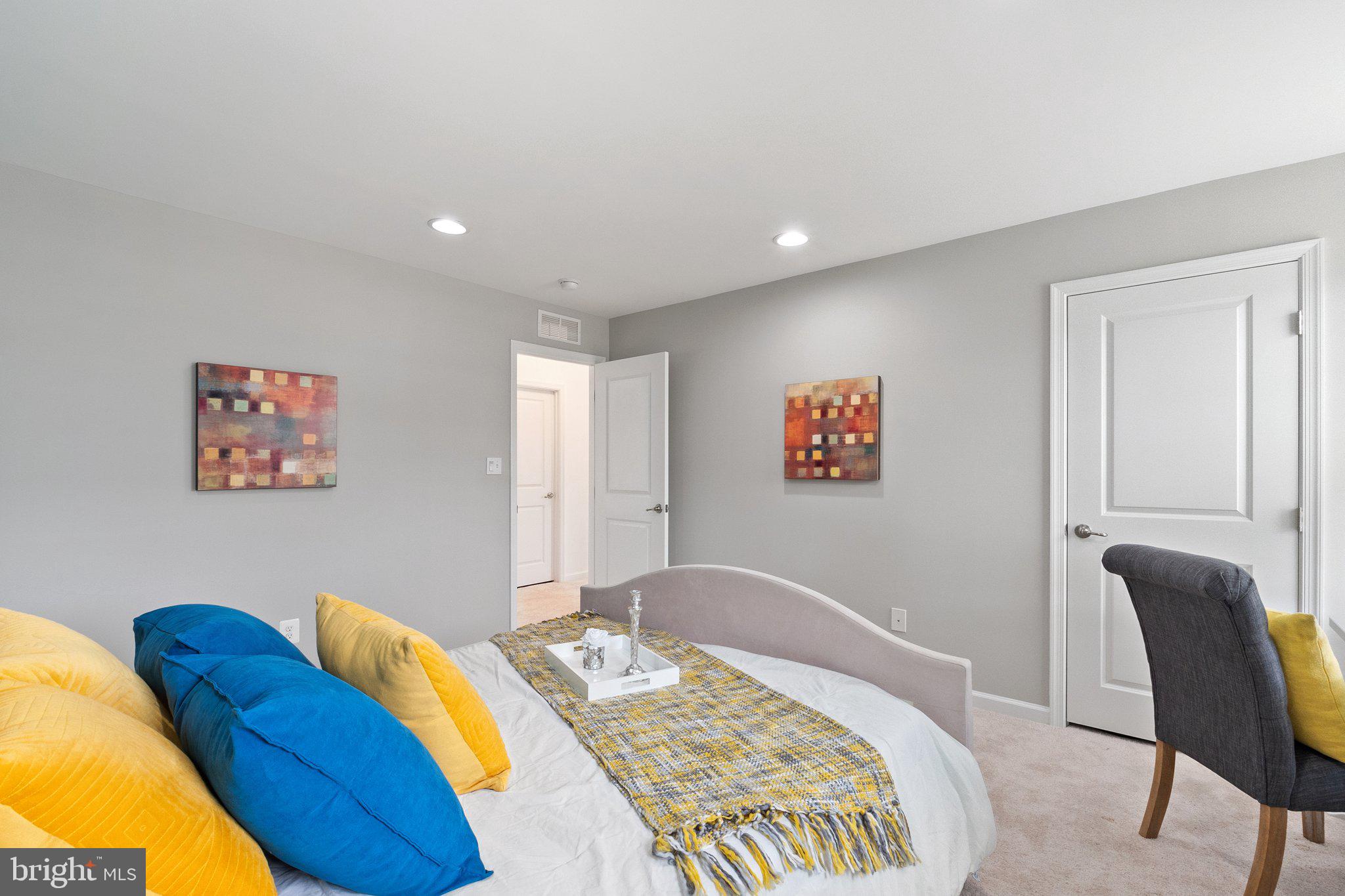 KIRKPATRICK WEST - Residential
