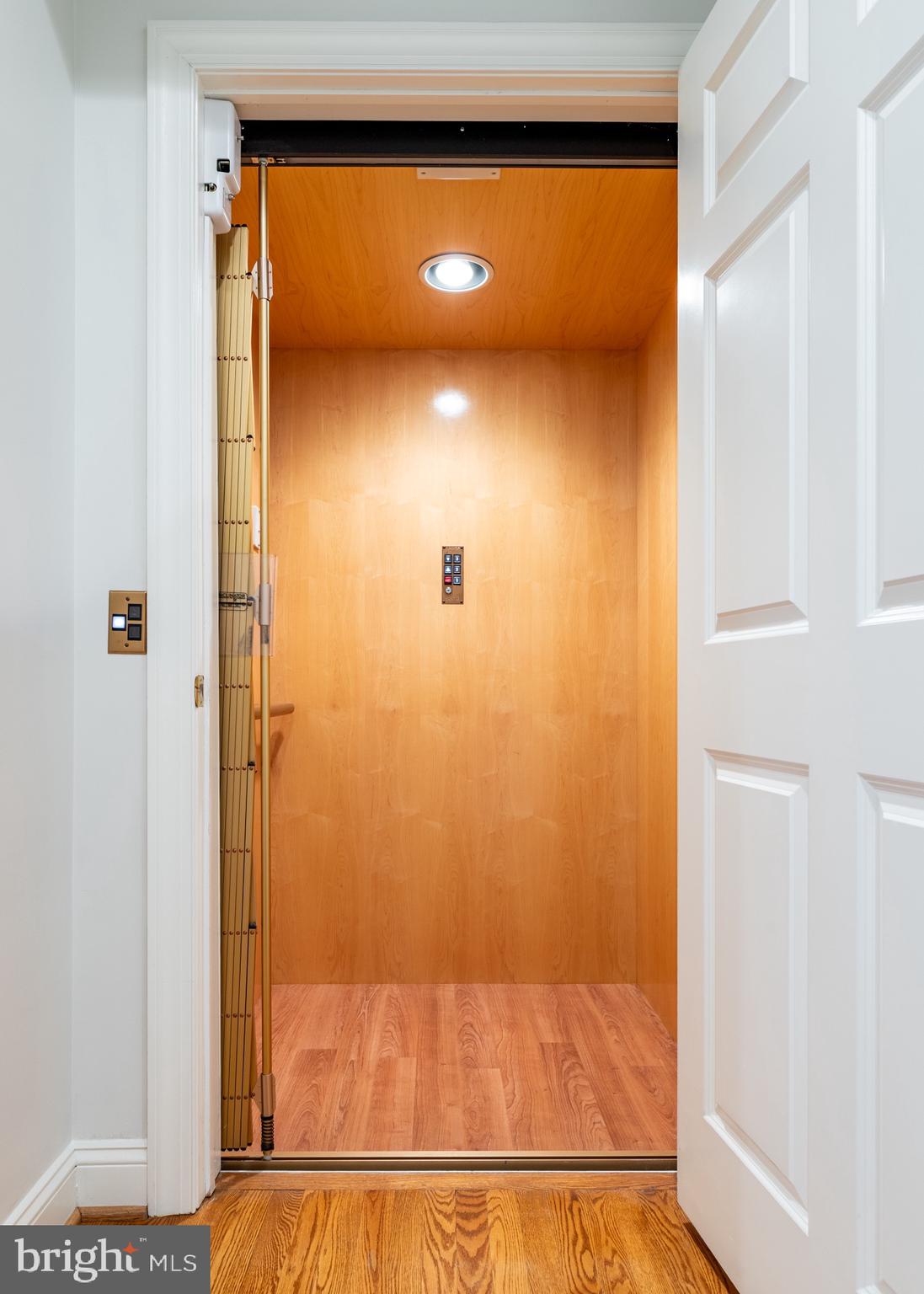 ASHWOOD - Residential