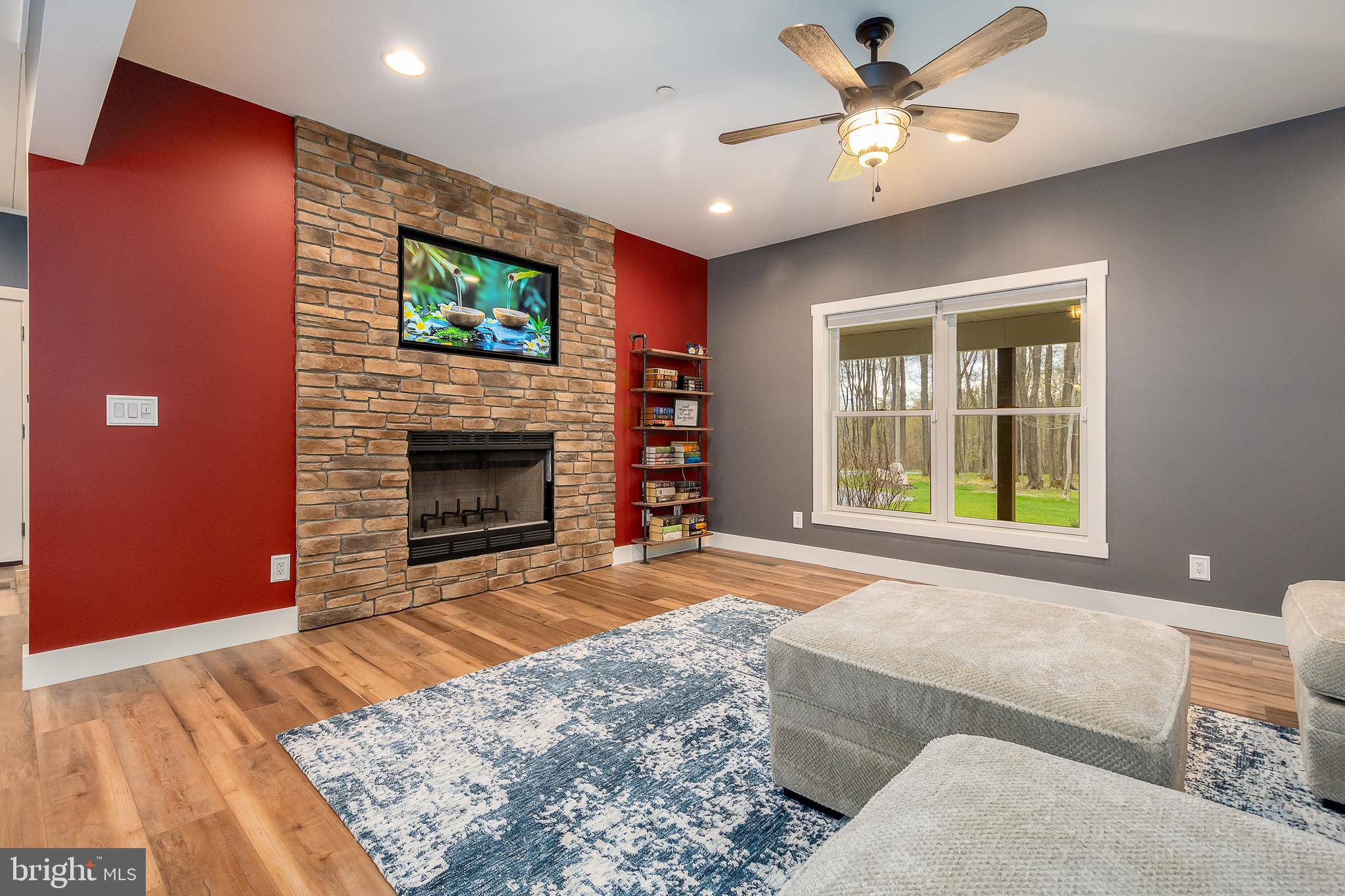 CHERRYWOOD RIDGE - Residential