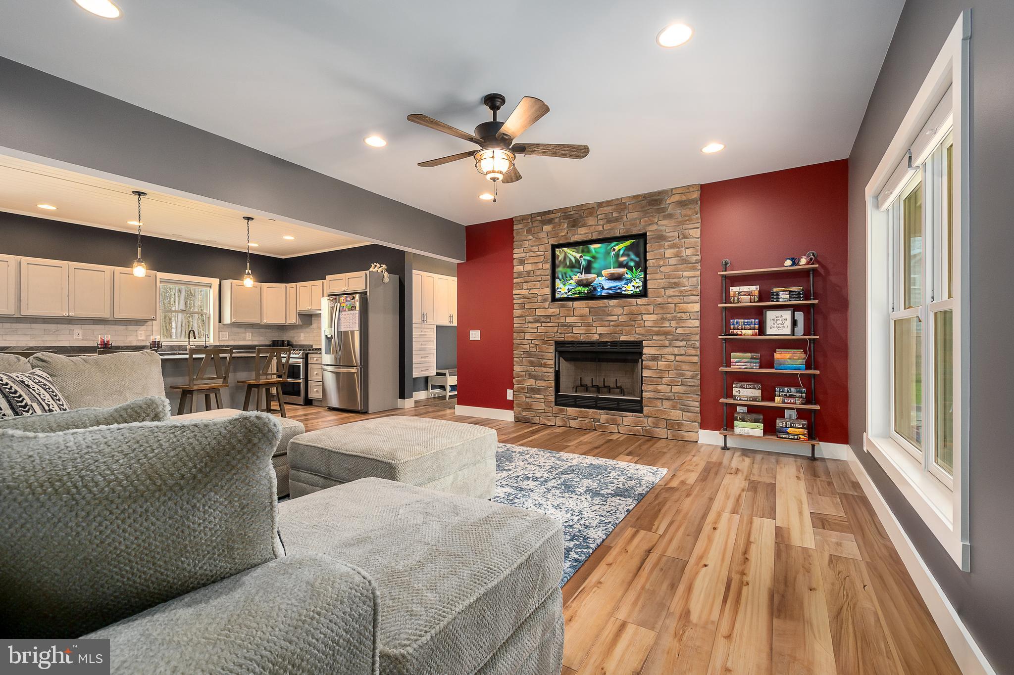 CHERRYWOOD RIDGE - Residential