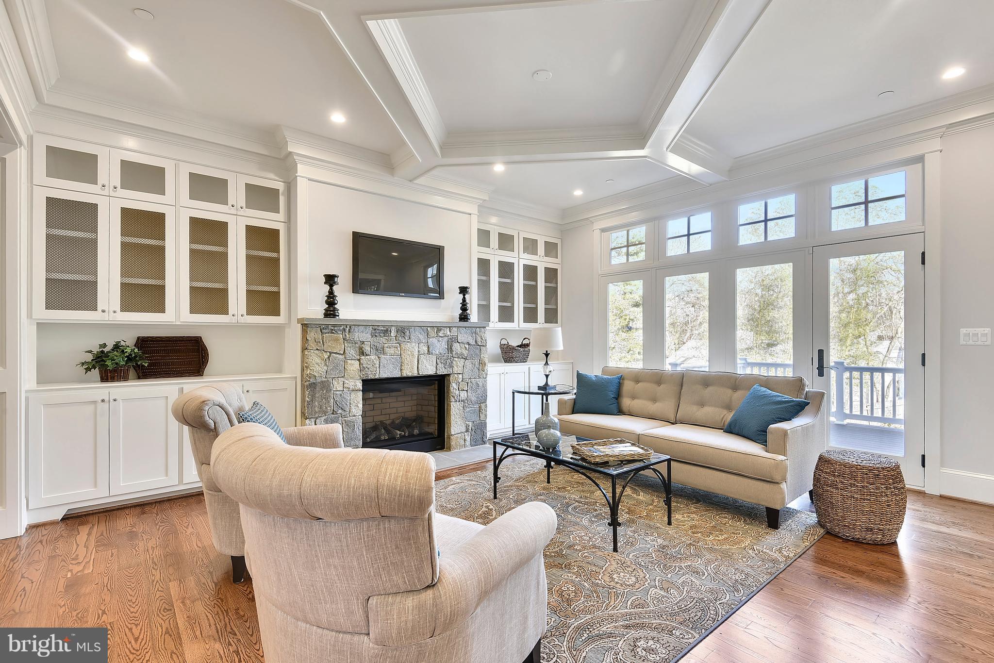 COLUMBIA FOREST - Residential