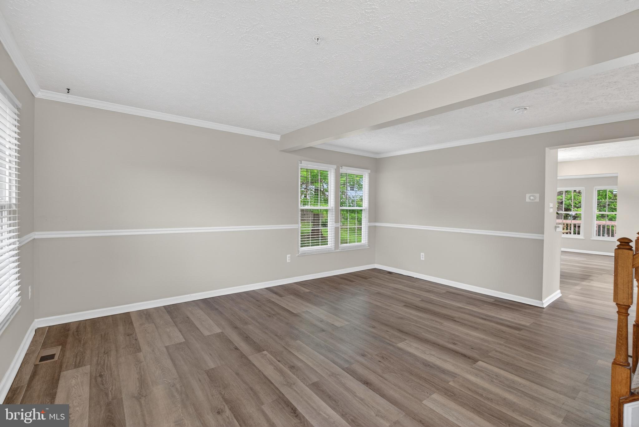 HUNTERS RUN VILLAGE - Residential