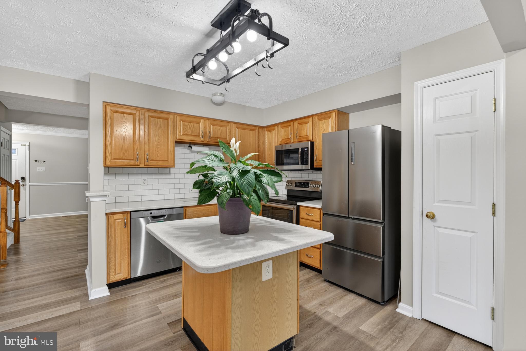 HUNTERS RUN VILLAGE - Residential