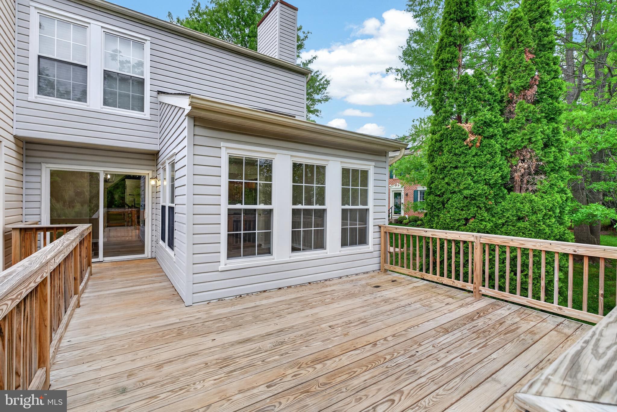 HUNTERS RUN VILLAGE - Residential