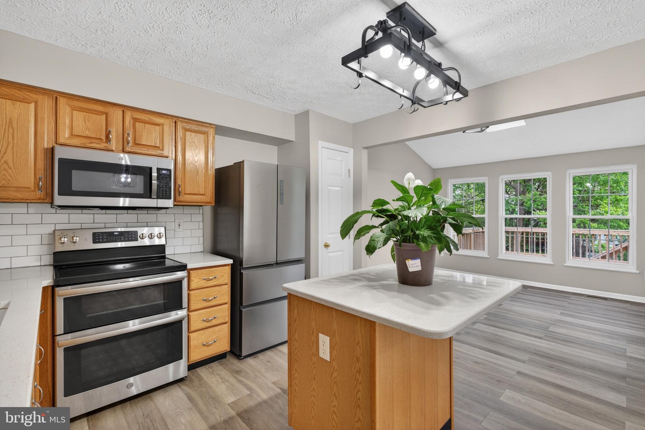 HUNTERS RUN VILLAGE - Residential