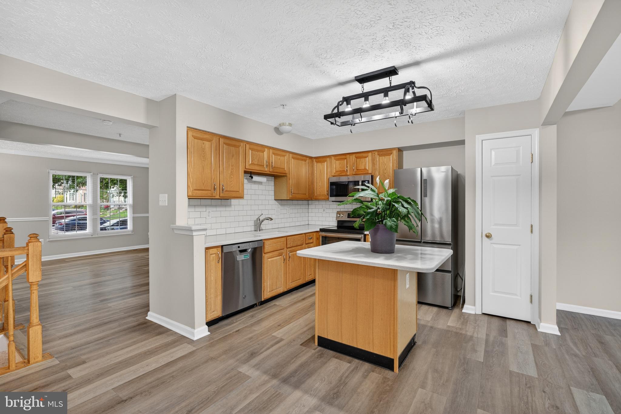 HUNTERS RUN VILLAGE - Residential