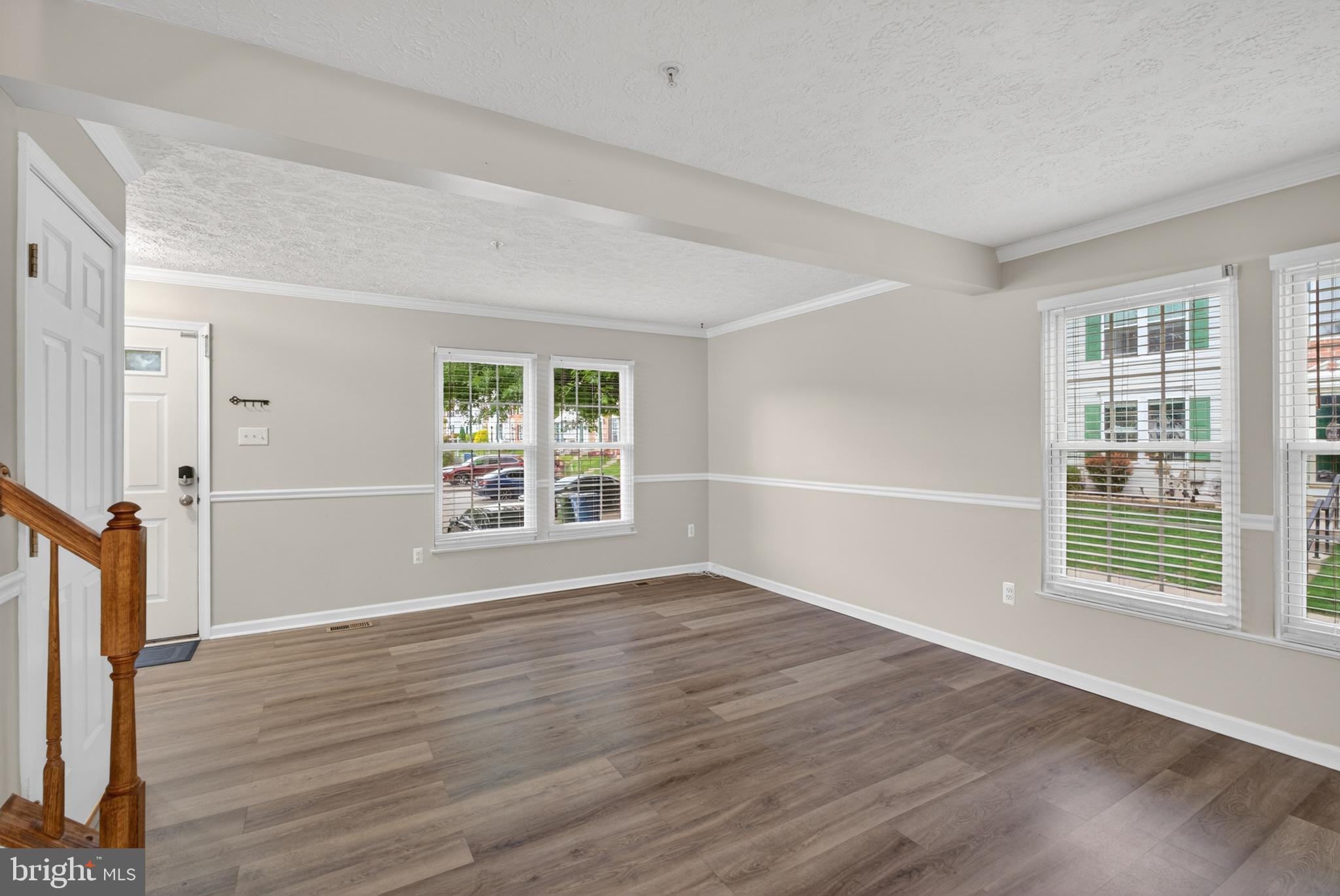 HUNTERS RUN VILLAGE - Residential
