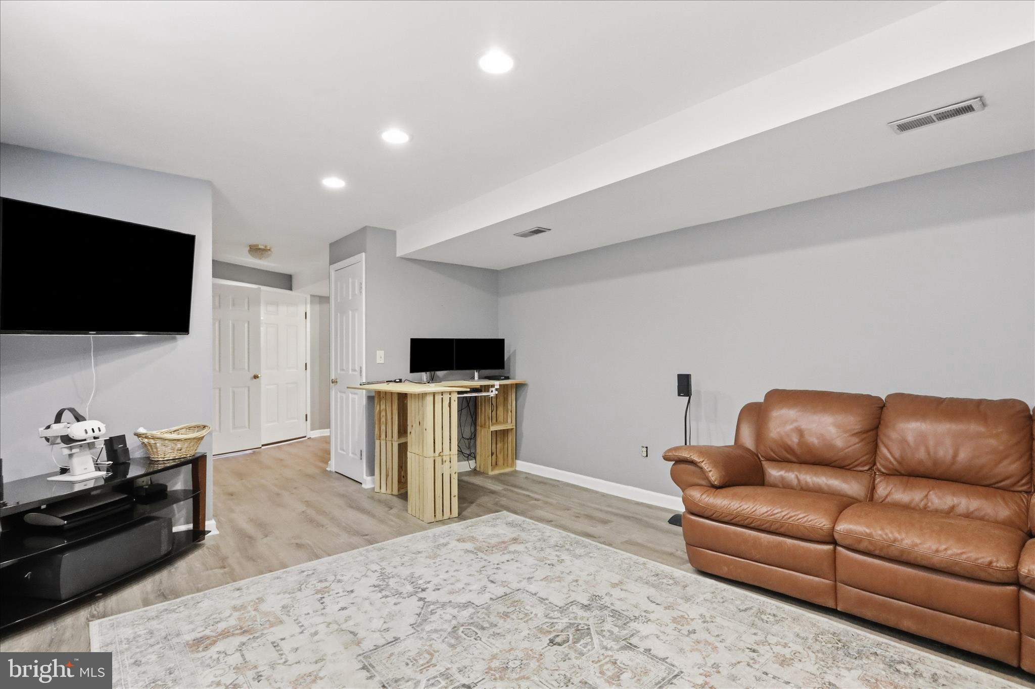 CLOVERDALE HEIGHTS - Residential