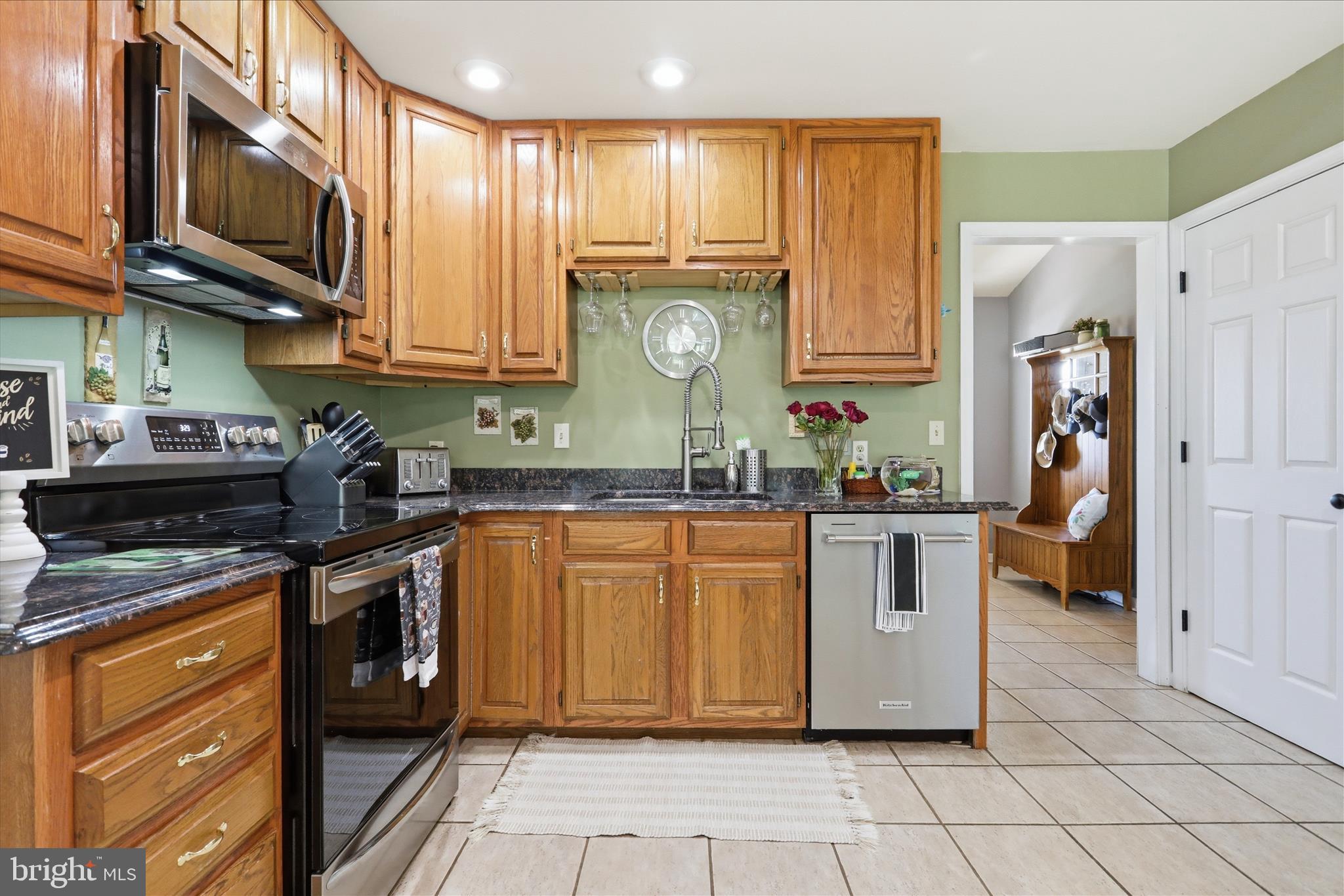 CLOVERDALE HEIGHTS - Residential