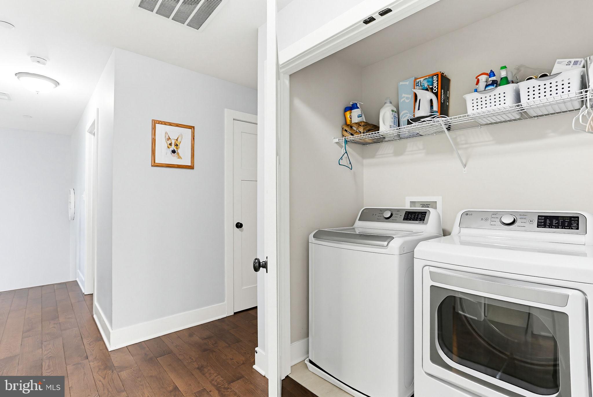 ROBINSON LANDING - Residential