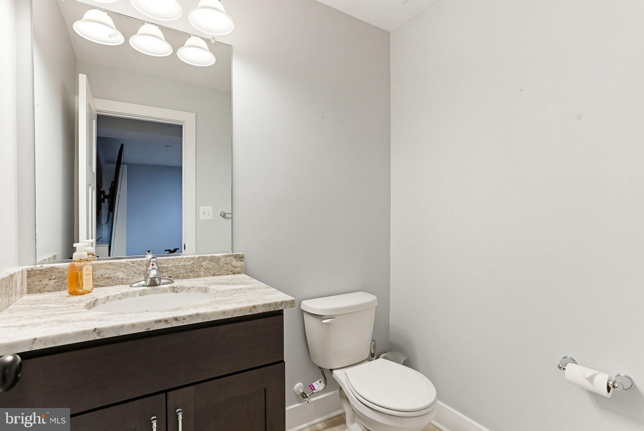 ROBINSON LANDING - Residential