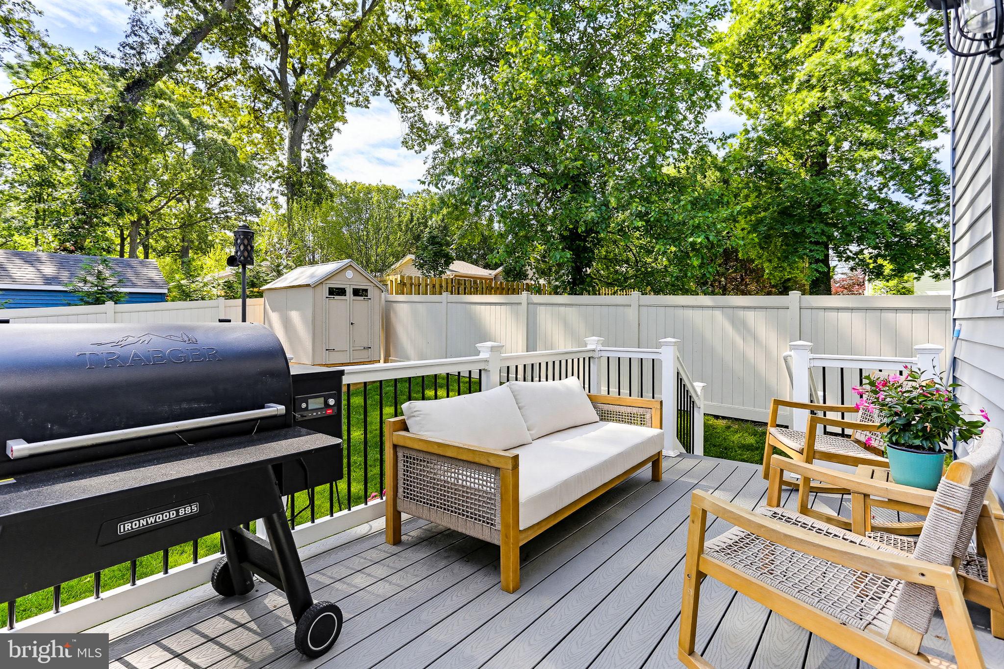 ROBINSON LANDING - Residential