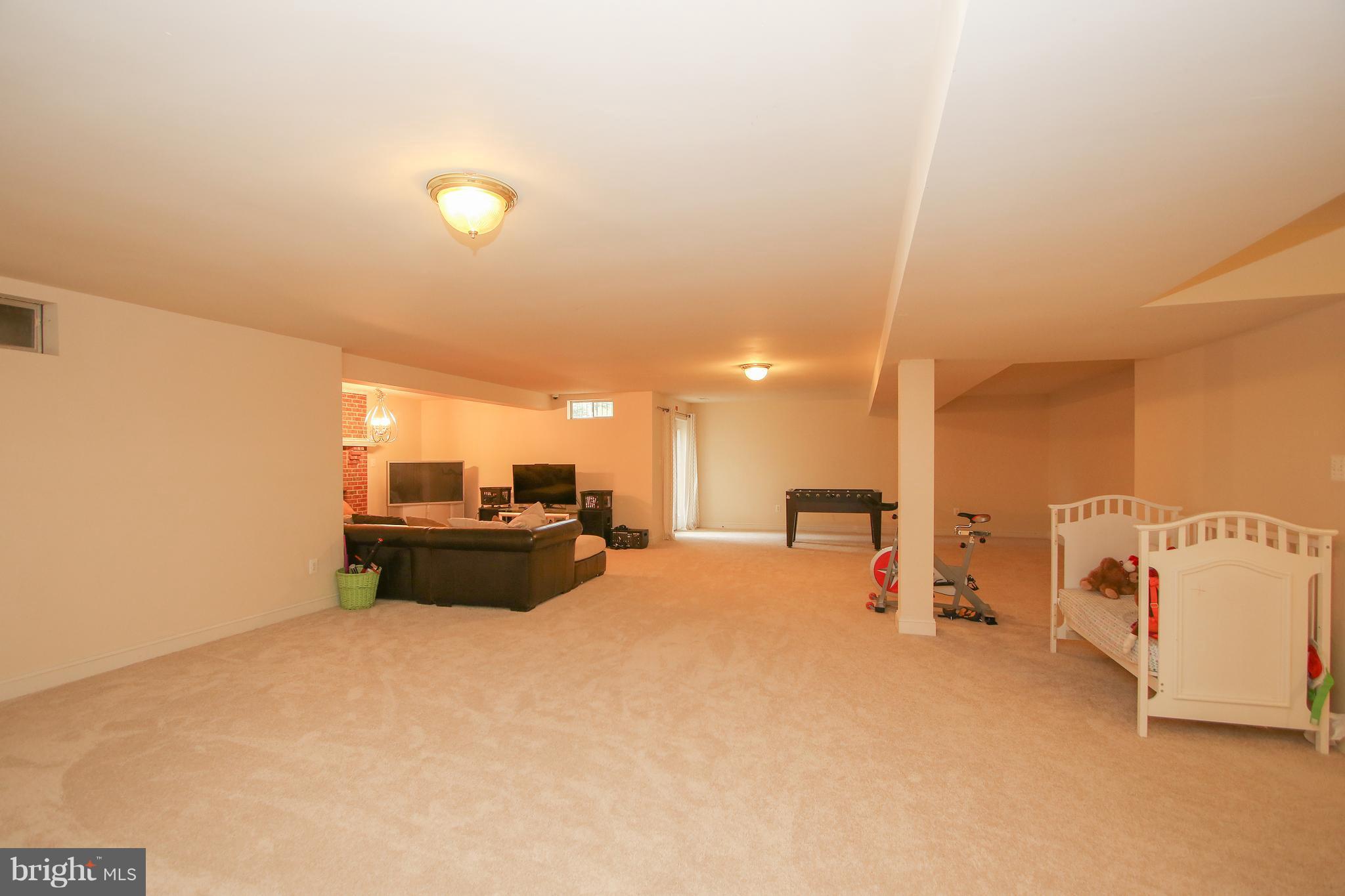 BARNSLEY MANOR ESTATES - Residential