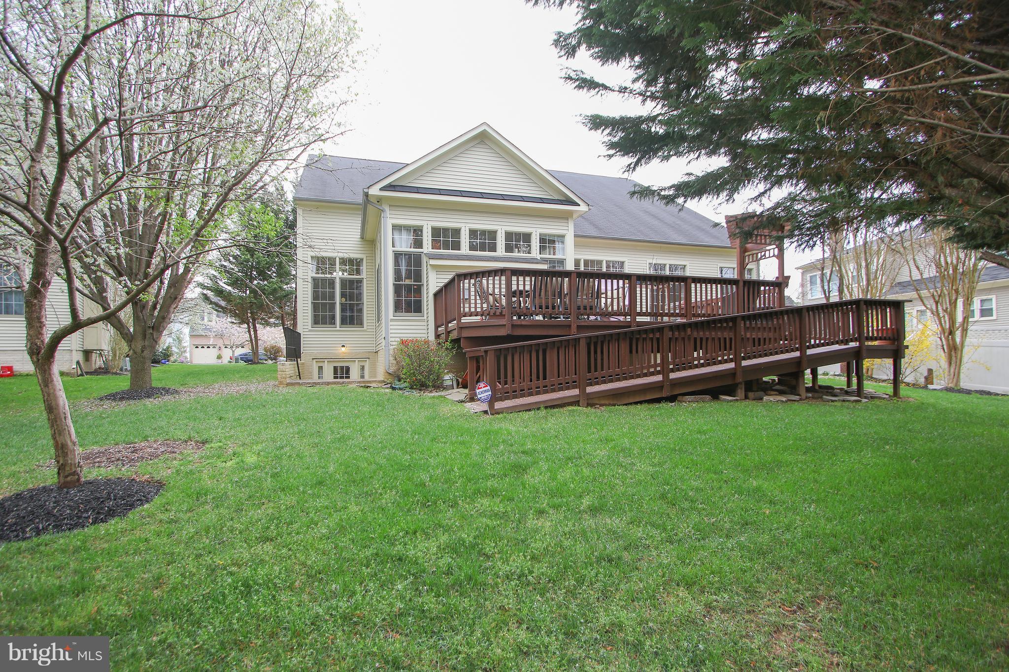 BARNSLEY MANOR ESTATES - Residential
