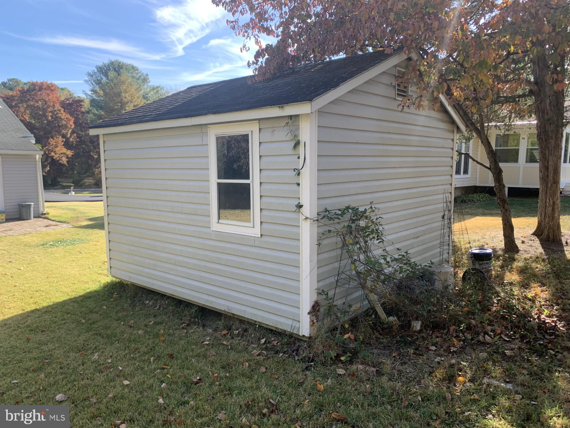 LAKE OF THE WOODS - Residential