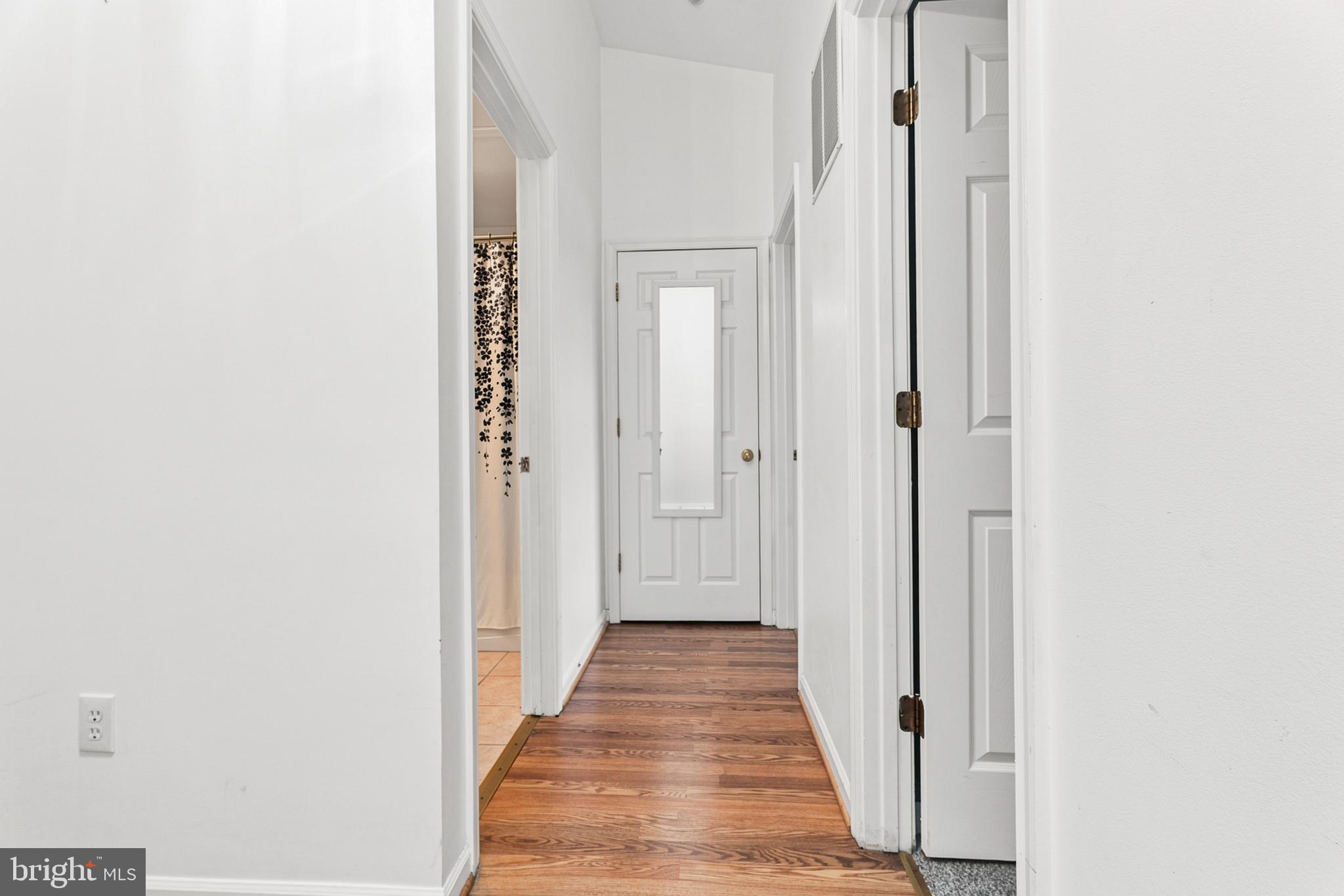 BEDFORD CROSSING - Residential