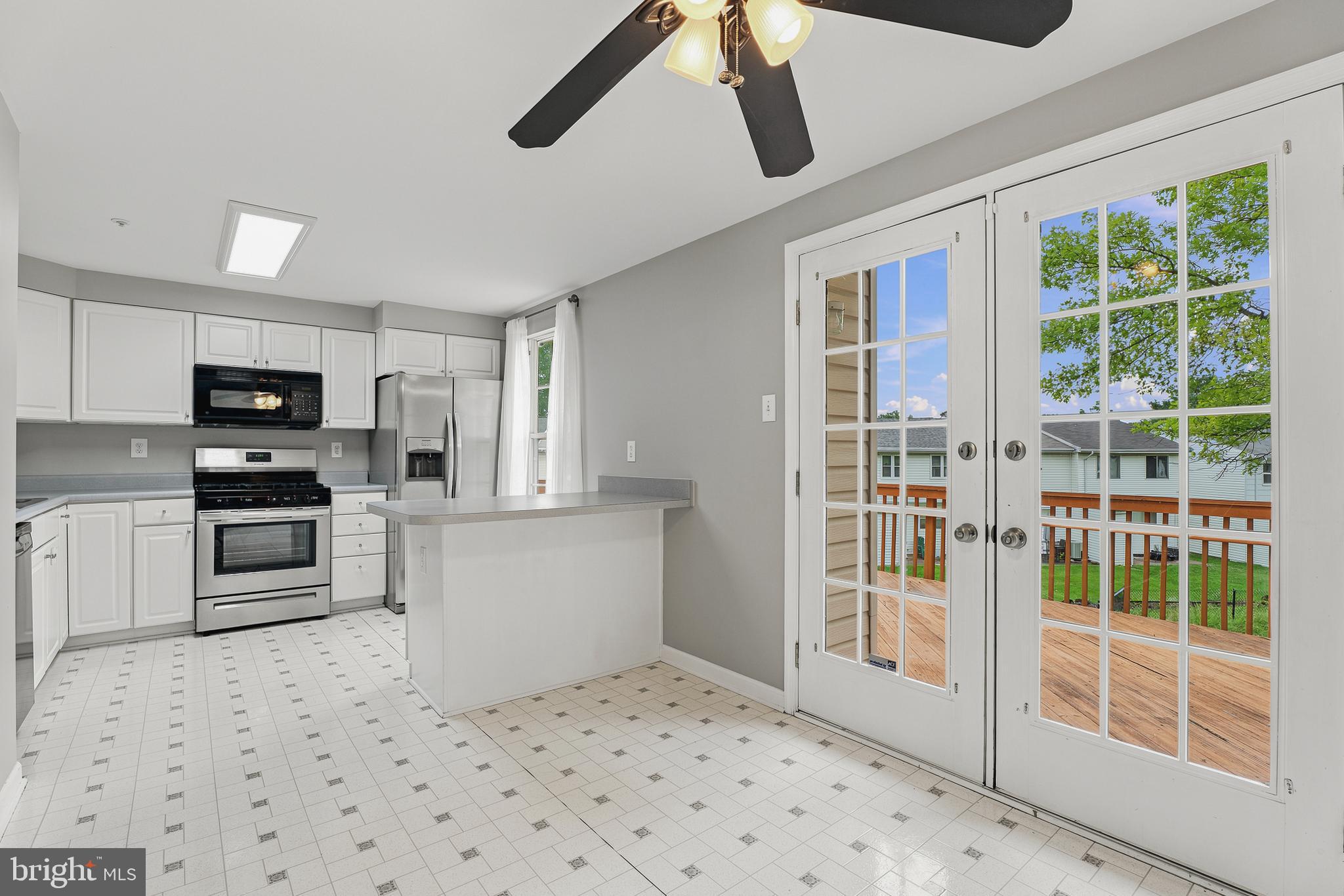 BEDFORD CROSSING - Residential