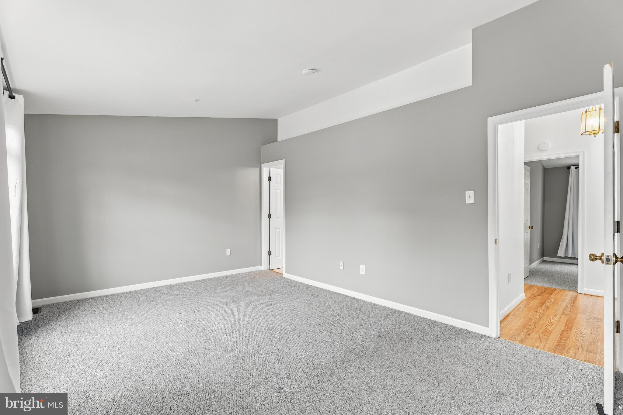 BEDFORD CROSSING - Residential