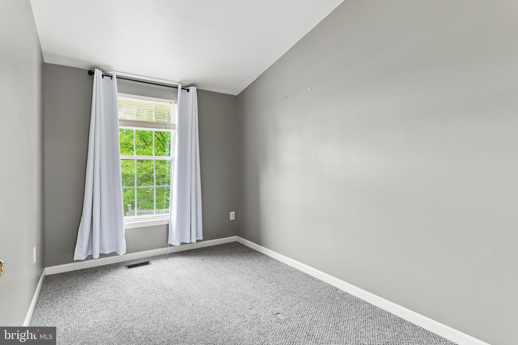 BEDFORD CROSSING - Residential