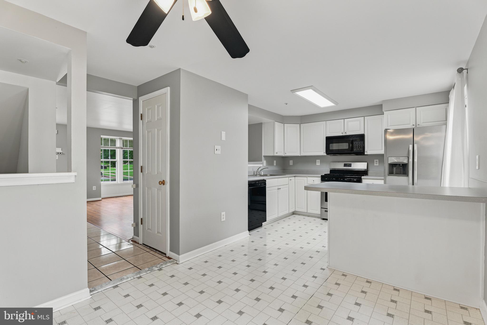 BEDFORD CROSSING - Residential