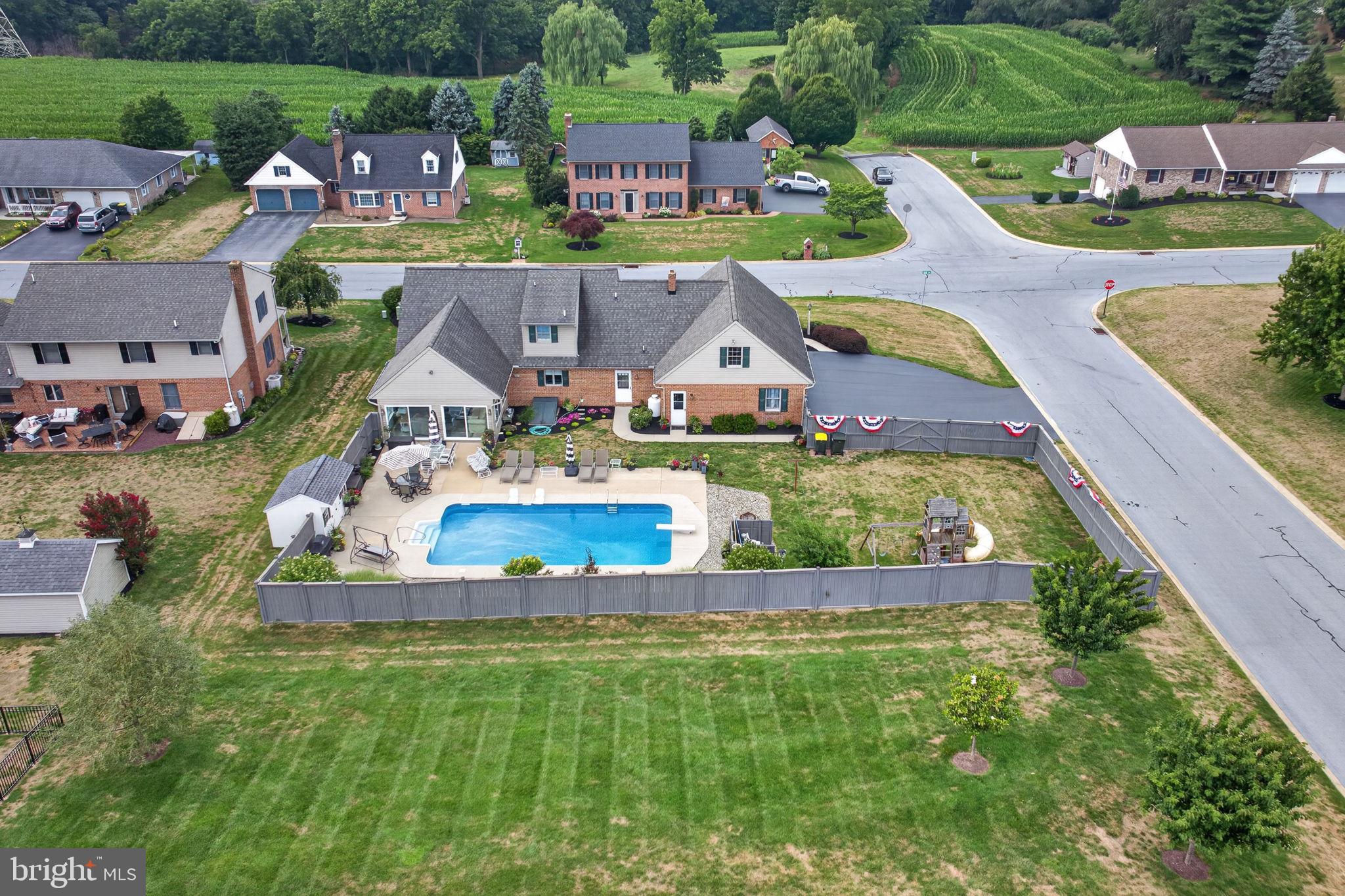 KREIDER MAY - Residential