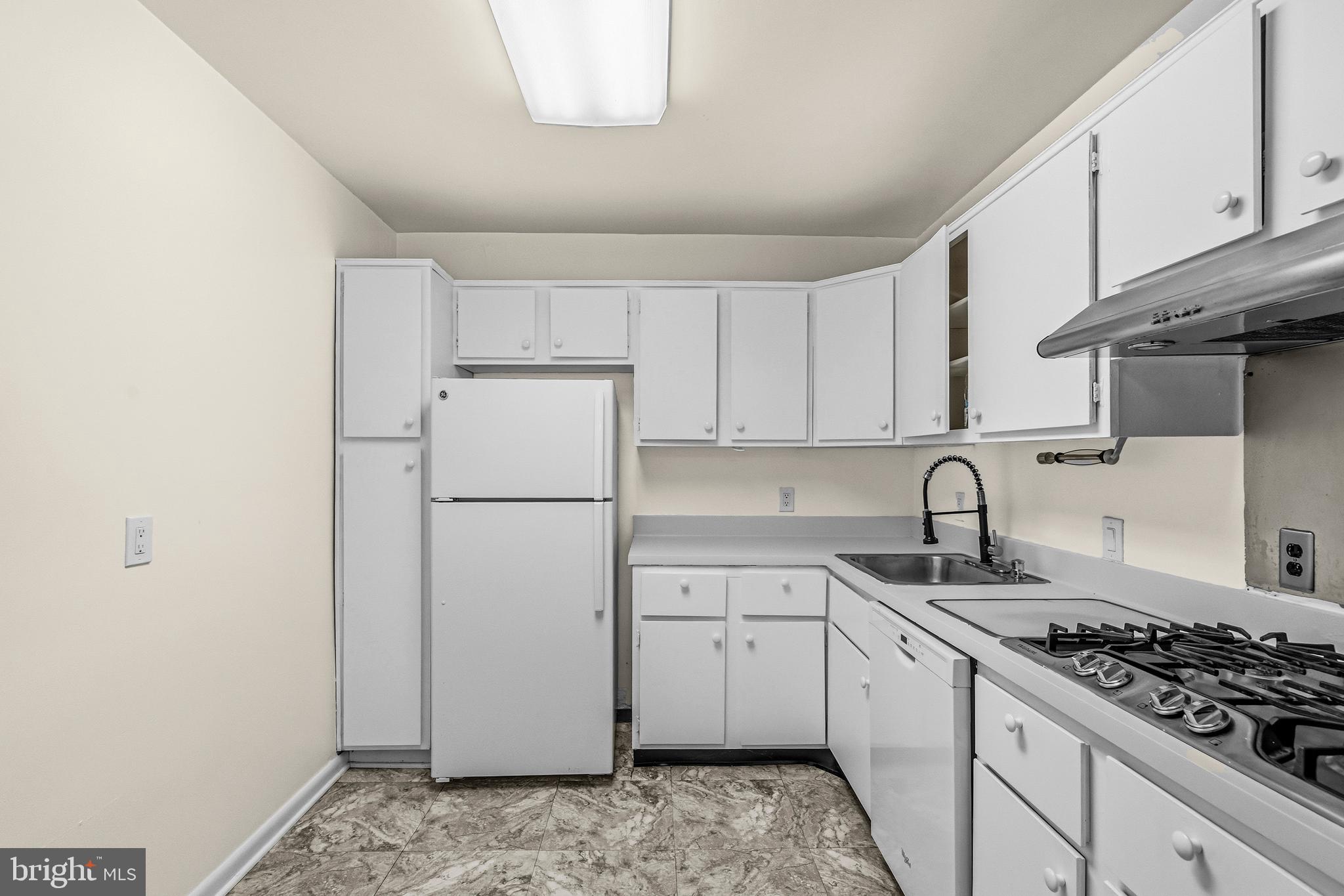 KENWOOD - Residential