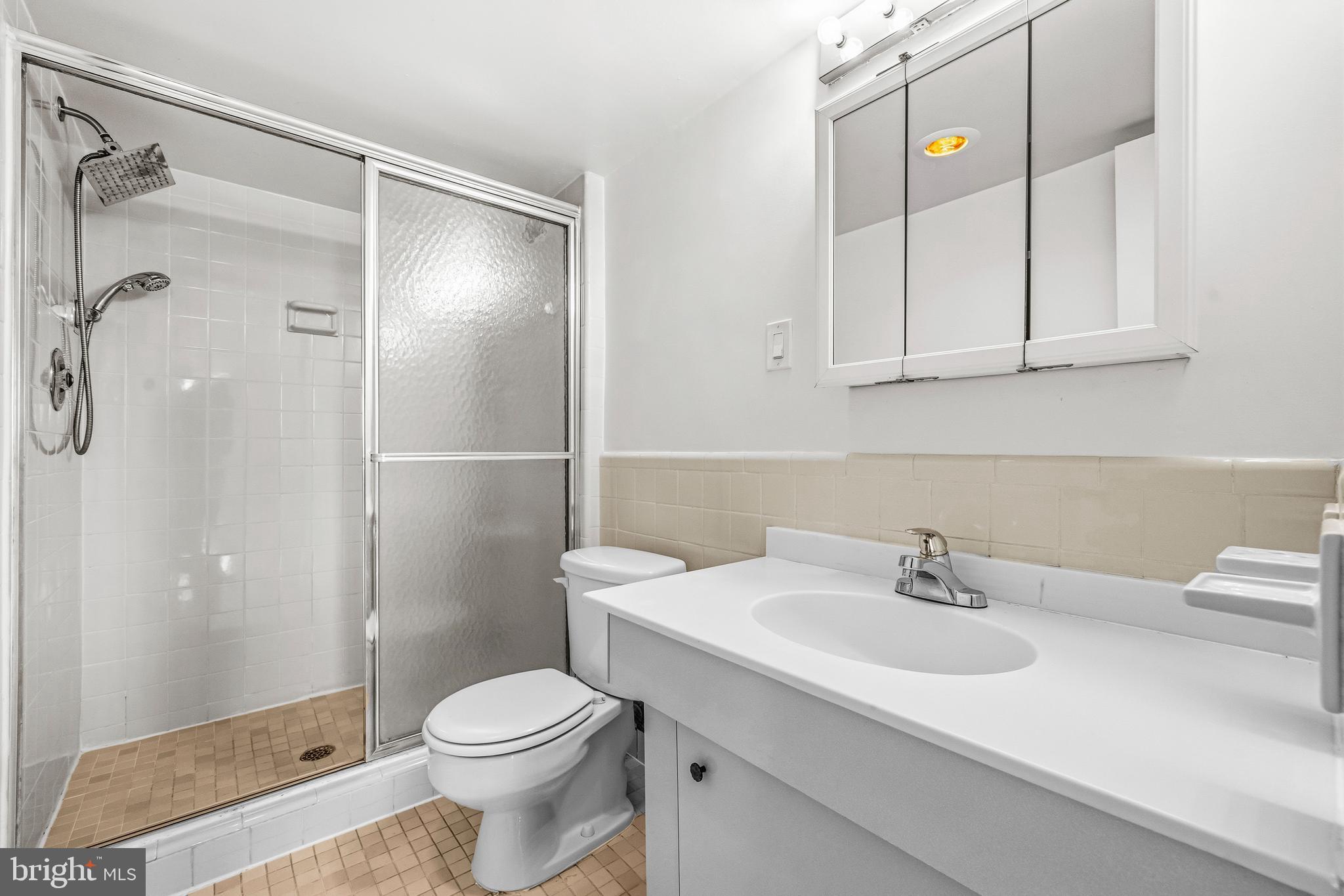 KENWOOD - Residential