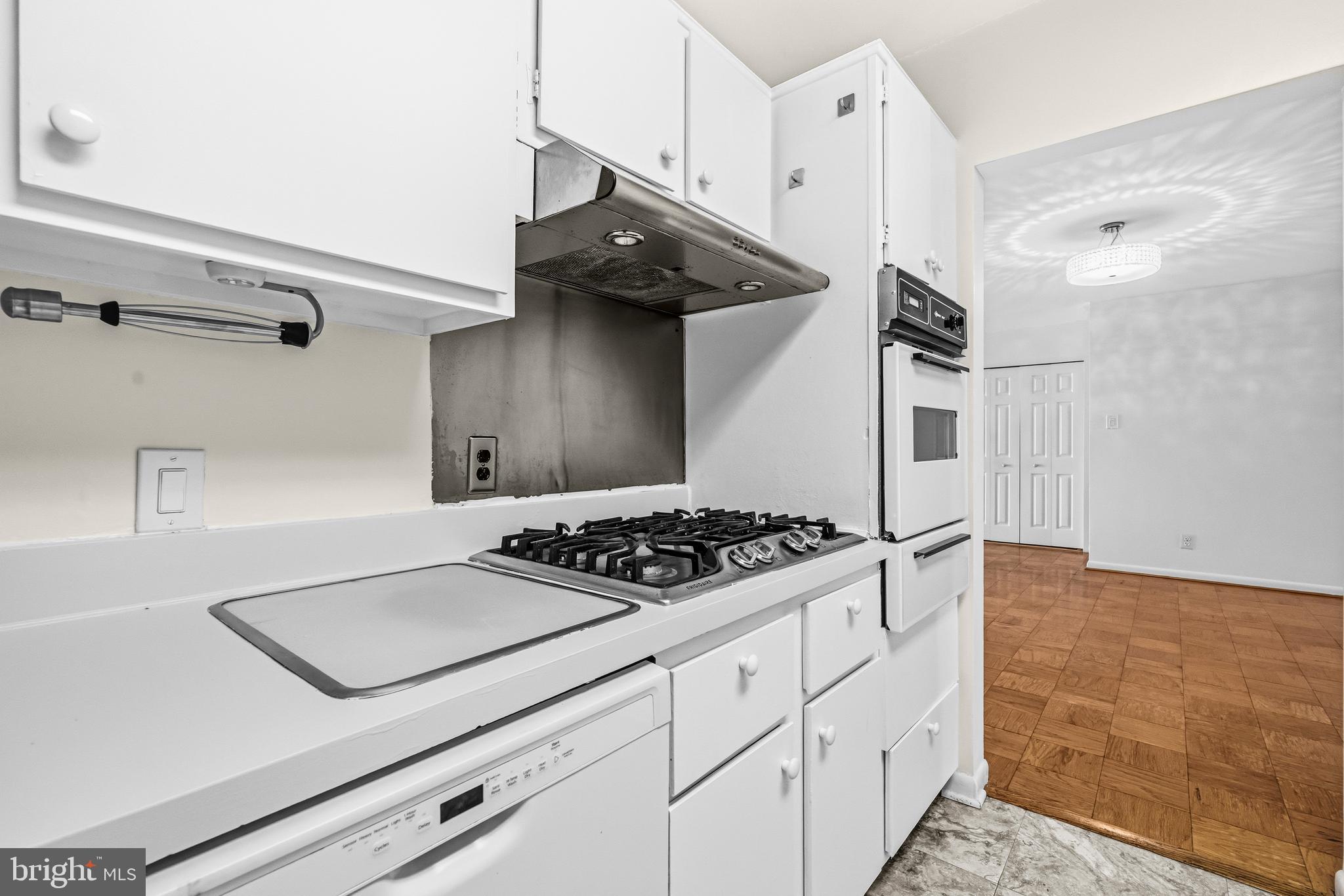 KENWOOD - Residential