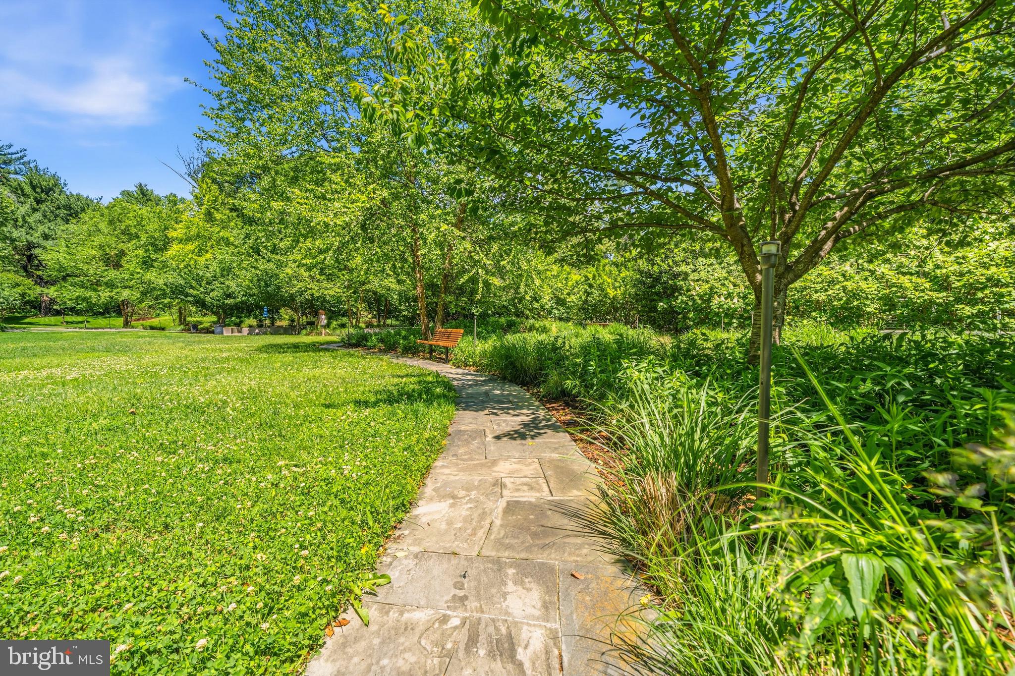 KENWOOD - Residential