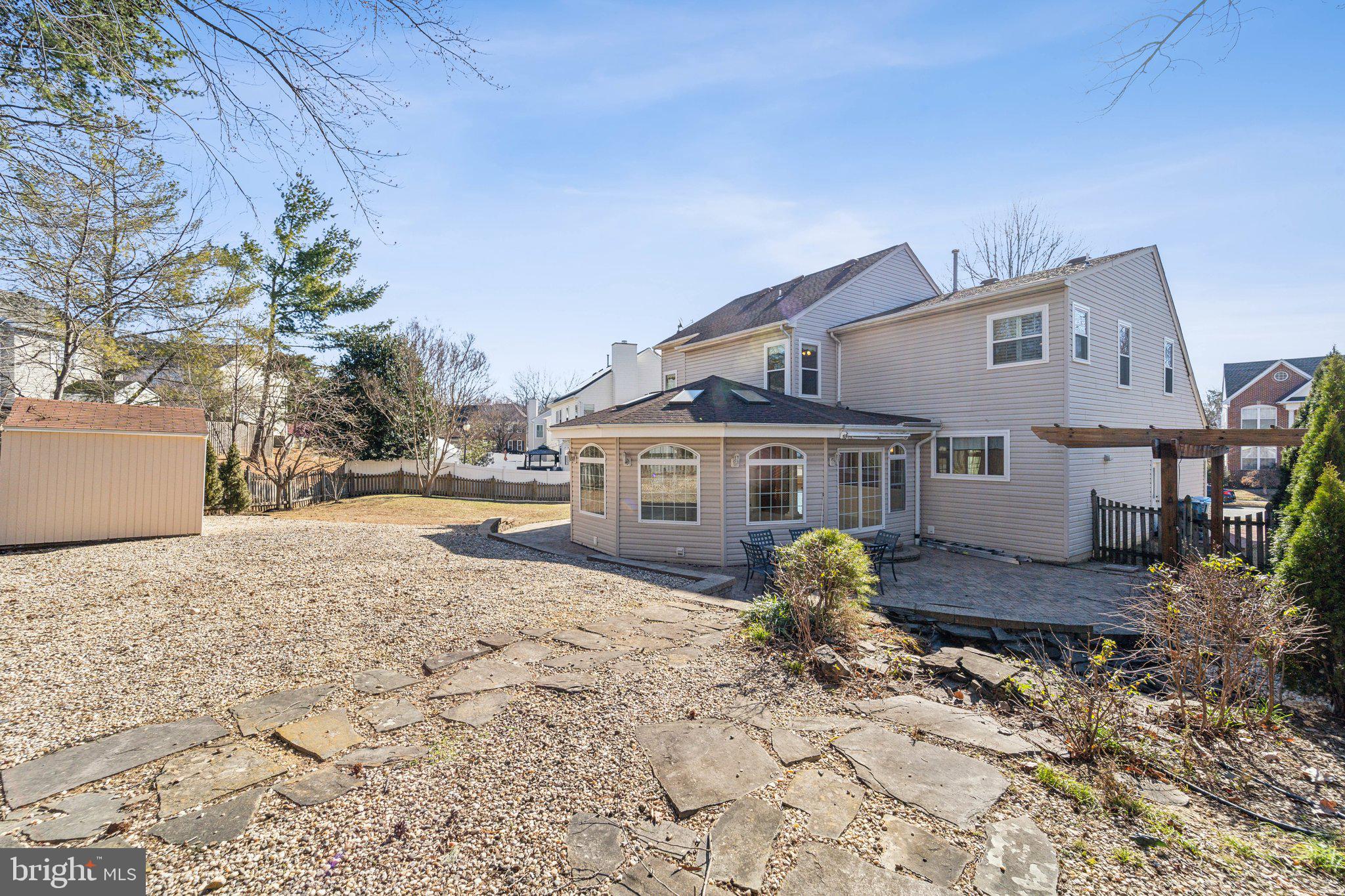 WILLOW PONDS - Residential