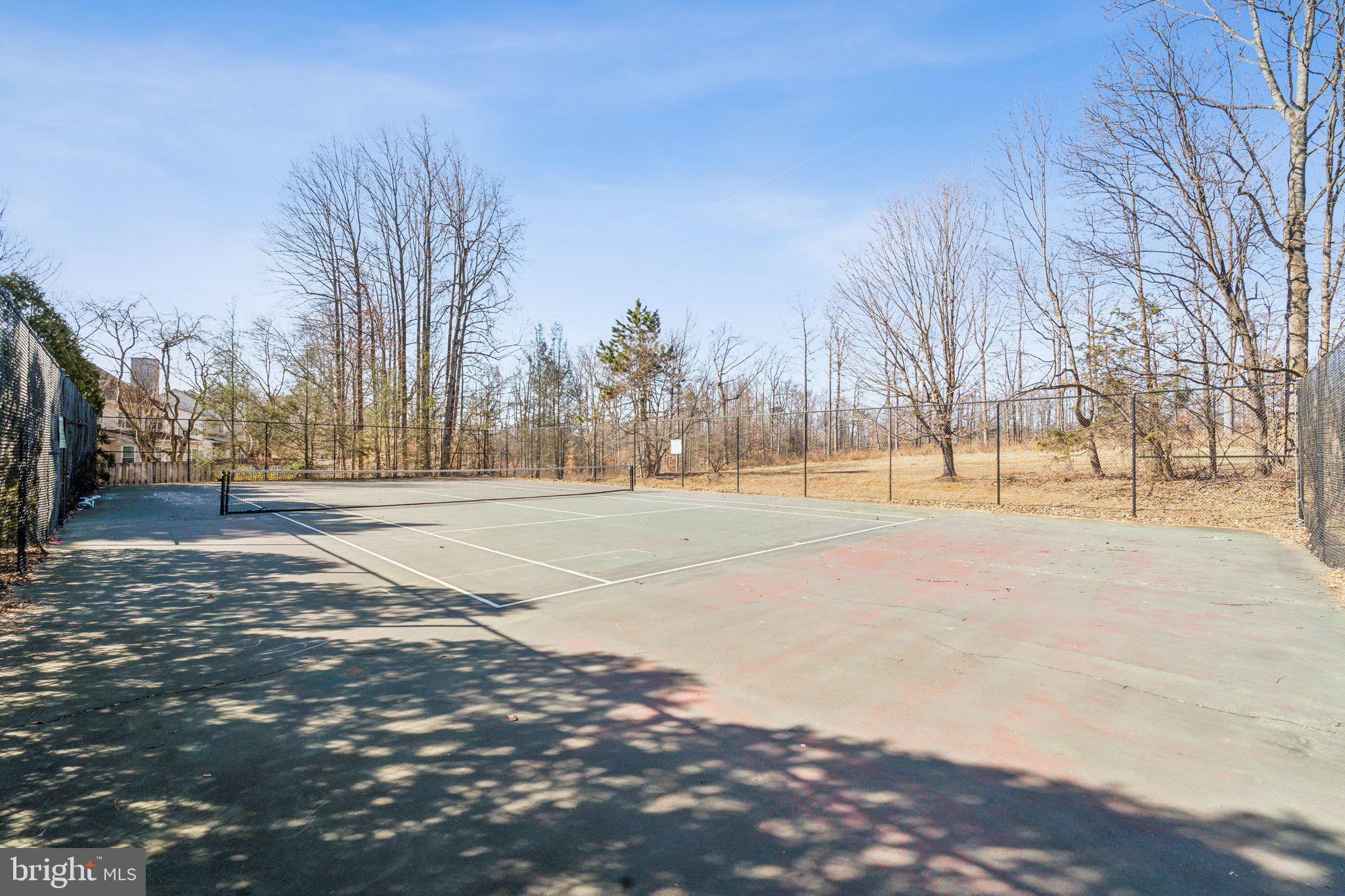 WILLOW PONDS - Residential