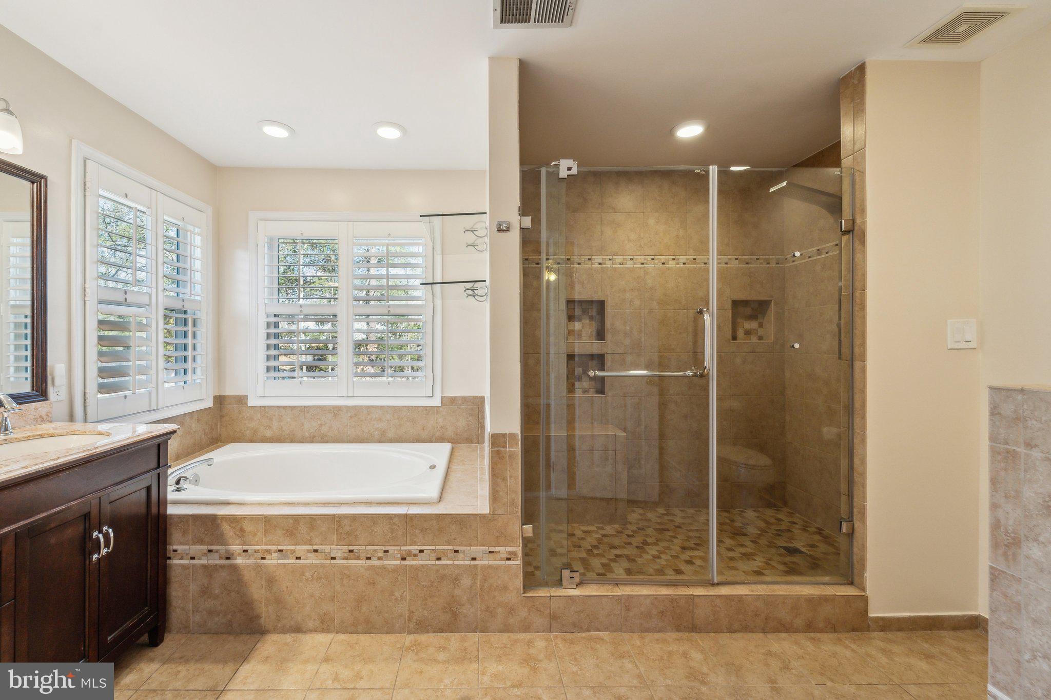 WILLOW PONDS - Residential