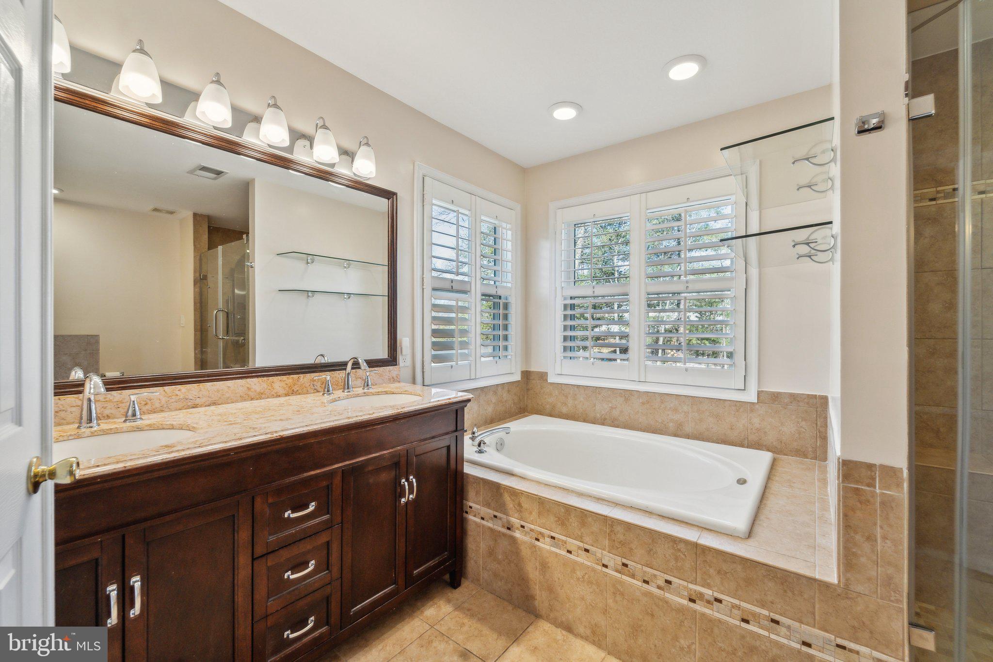WILLOW PONDS - Residential