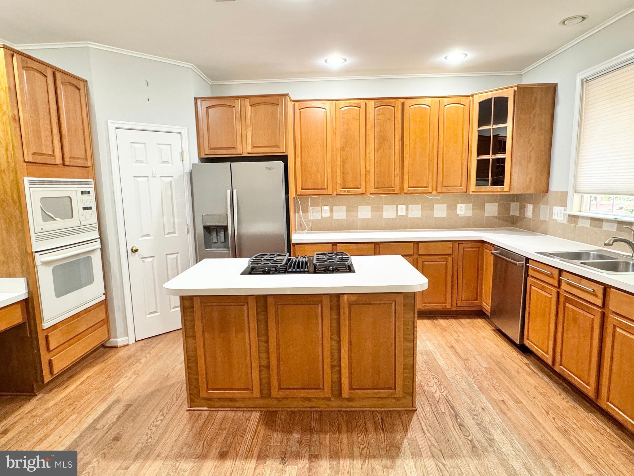 KERILL WOODS - Residential Lease