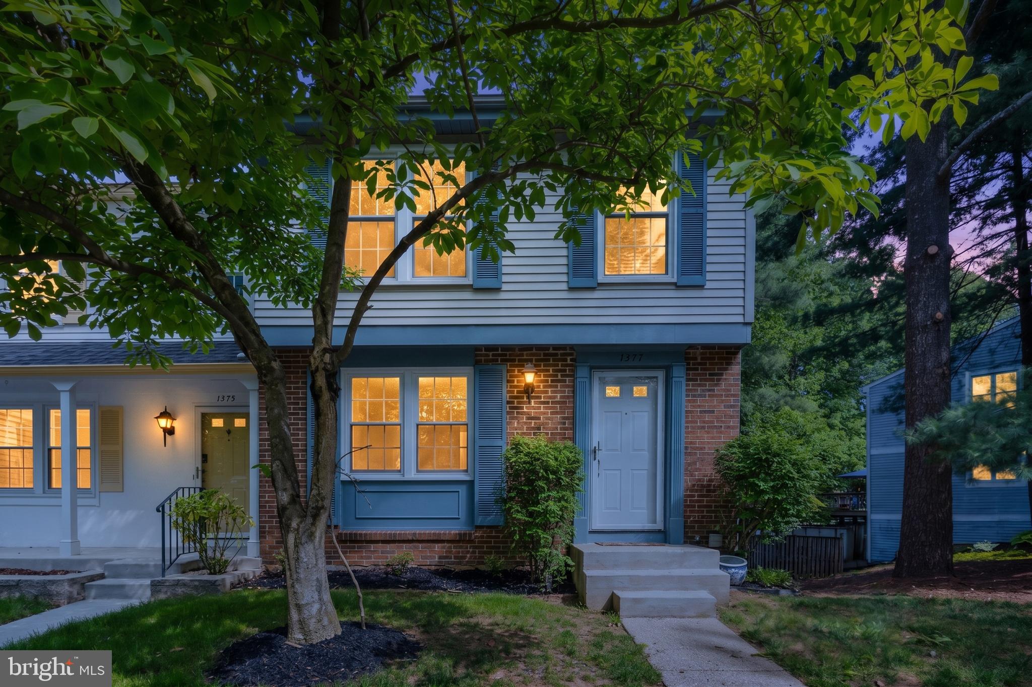 RESTON - Residential