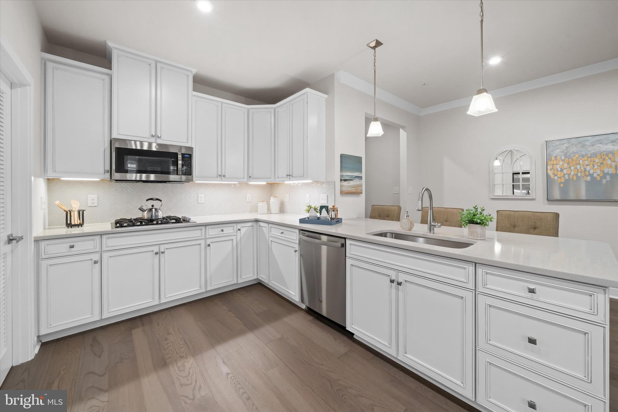 LONGWOOD PRESERVE - Residential