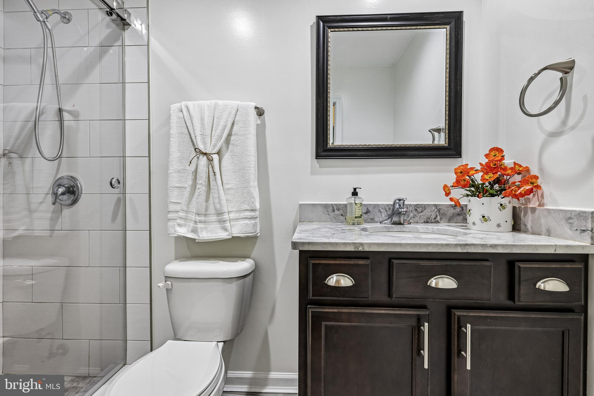 CEDAR RUN ESTS - Residential
