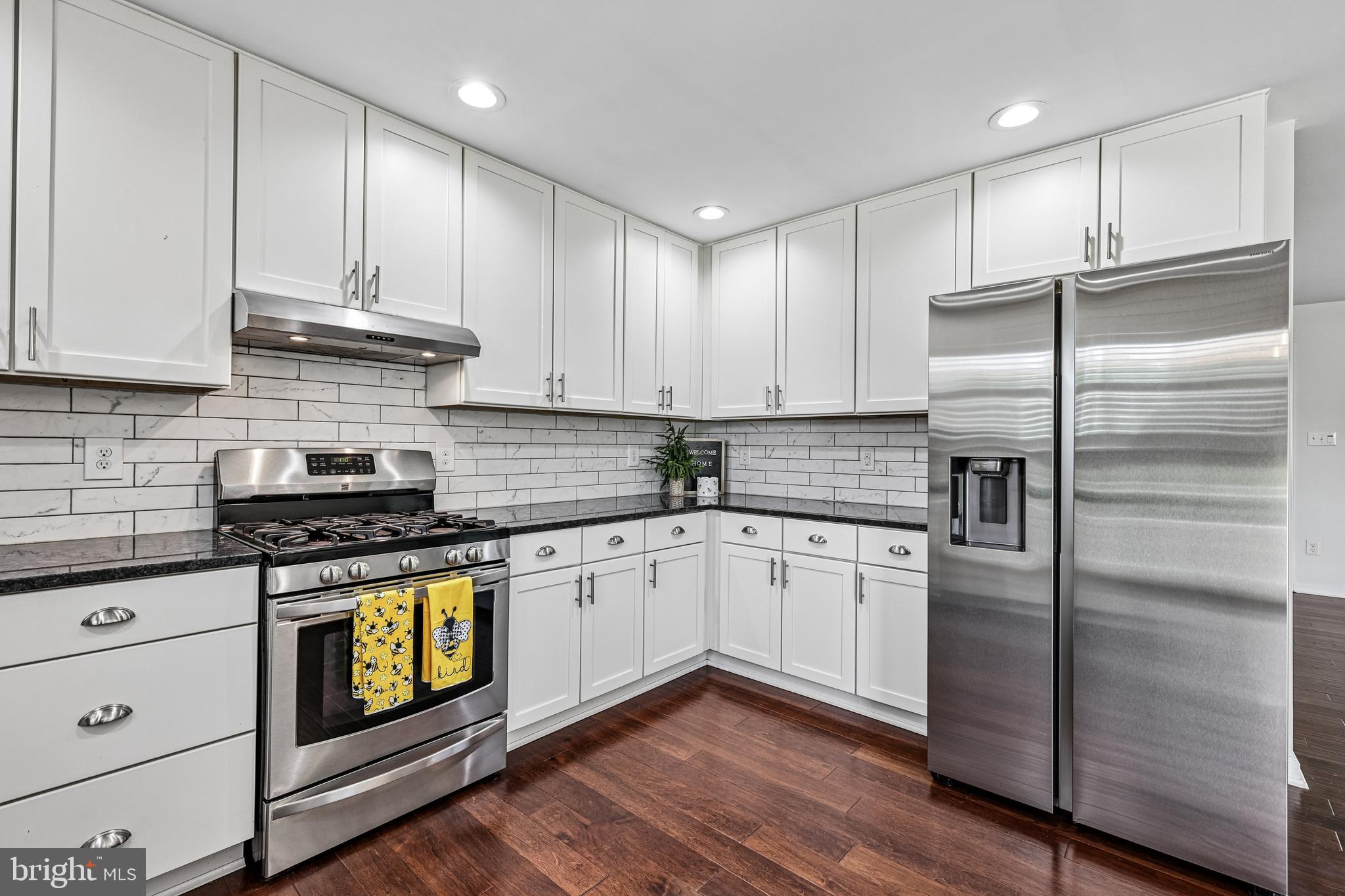 CEDAR RUN ESTS - Residential