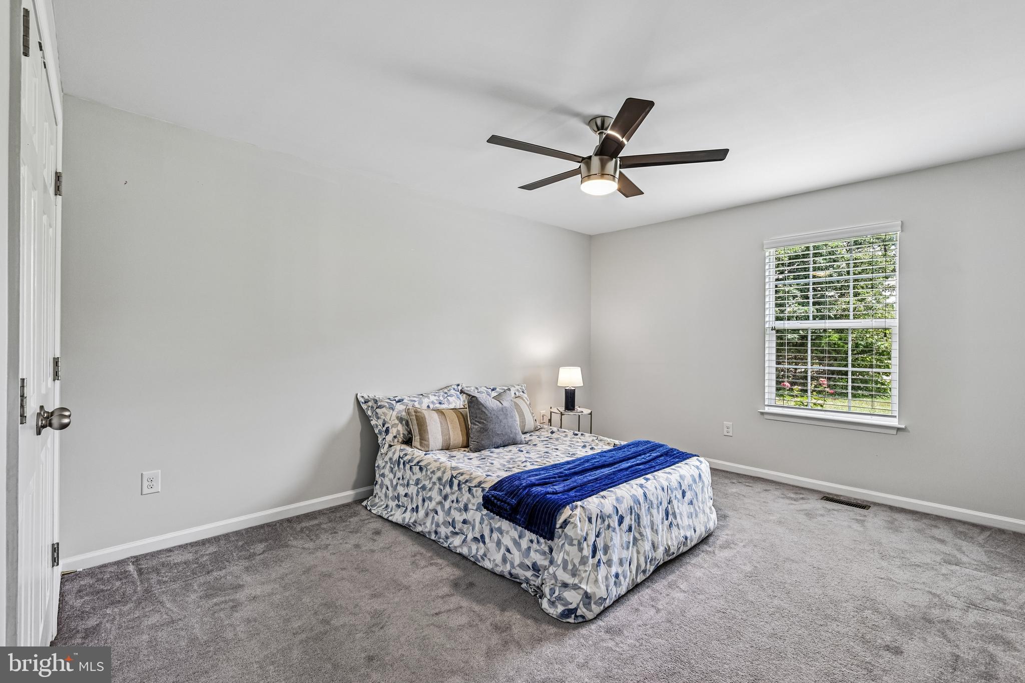 CEDAR RUN ESTS - Residential