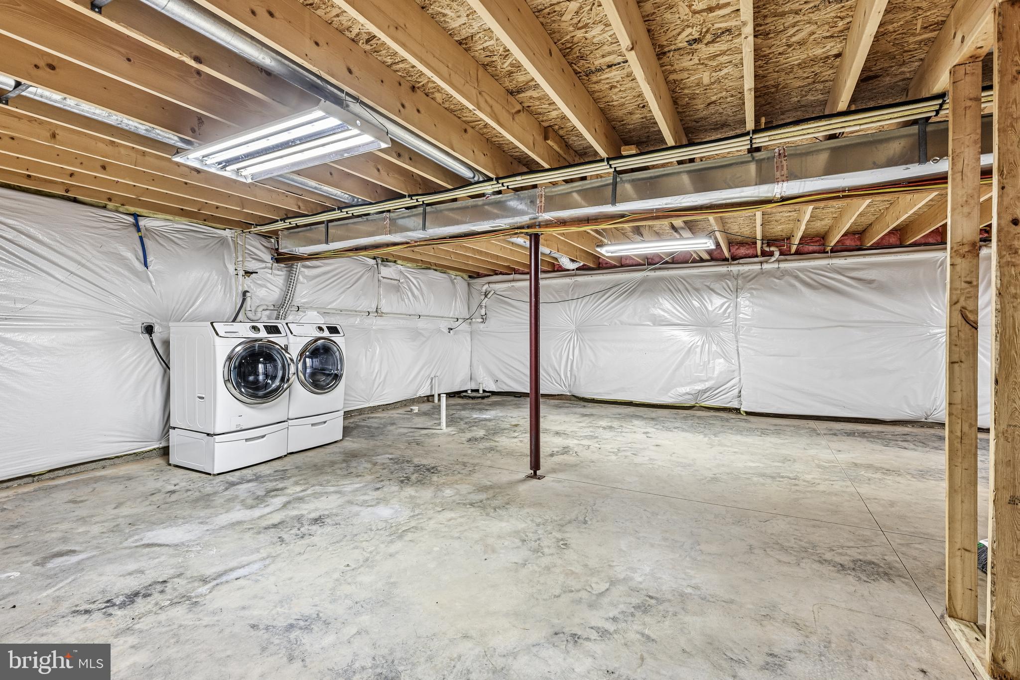CEDAR RUN ESTS - Residential