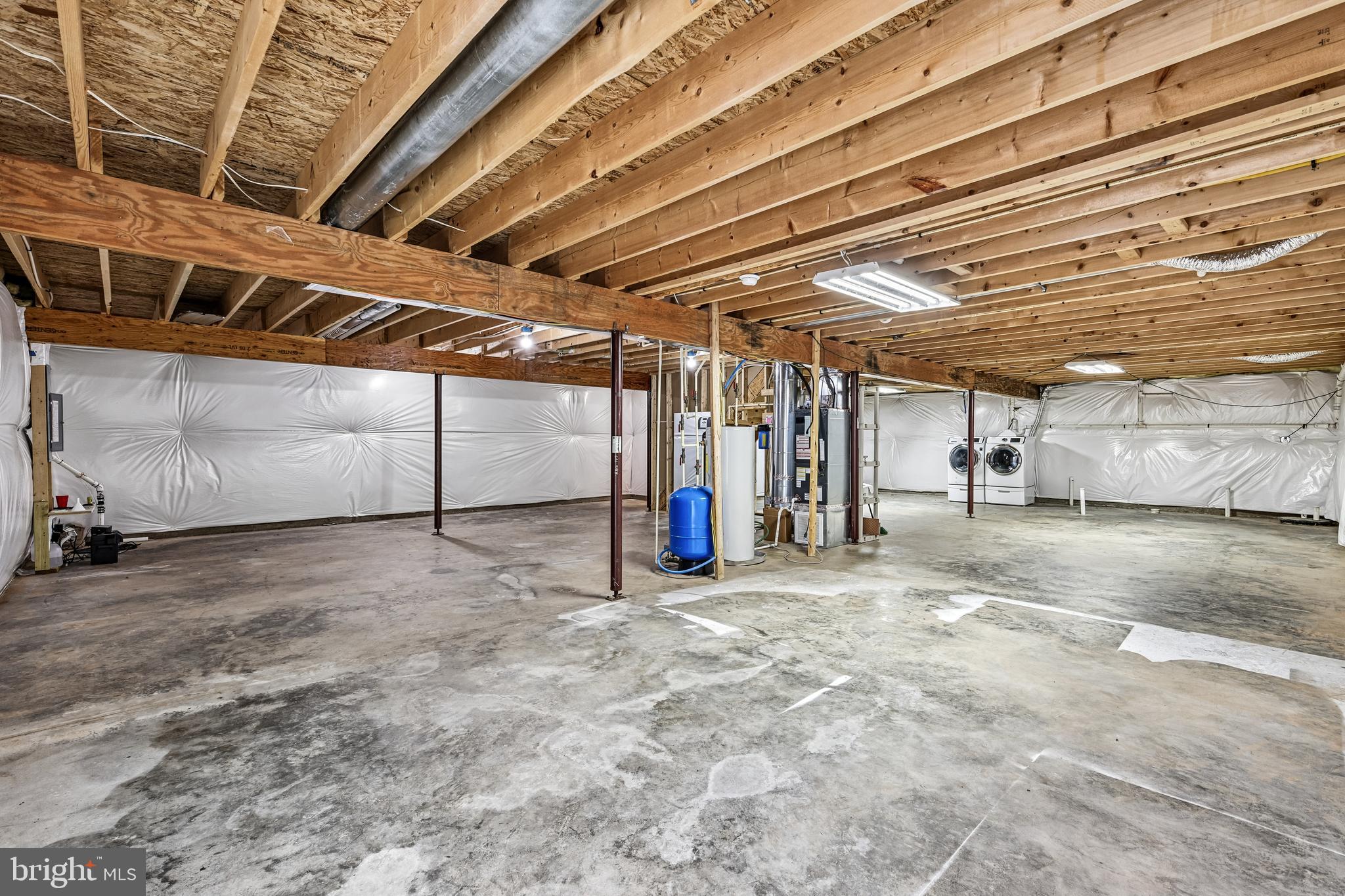 CEDAR RUN ESTS - Residential