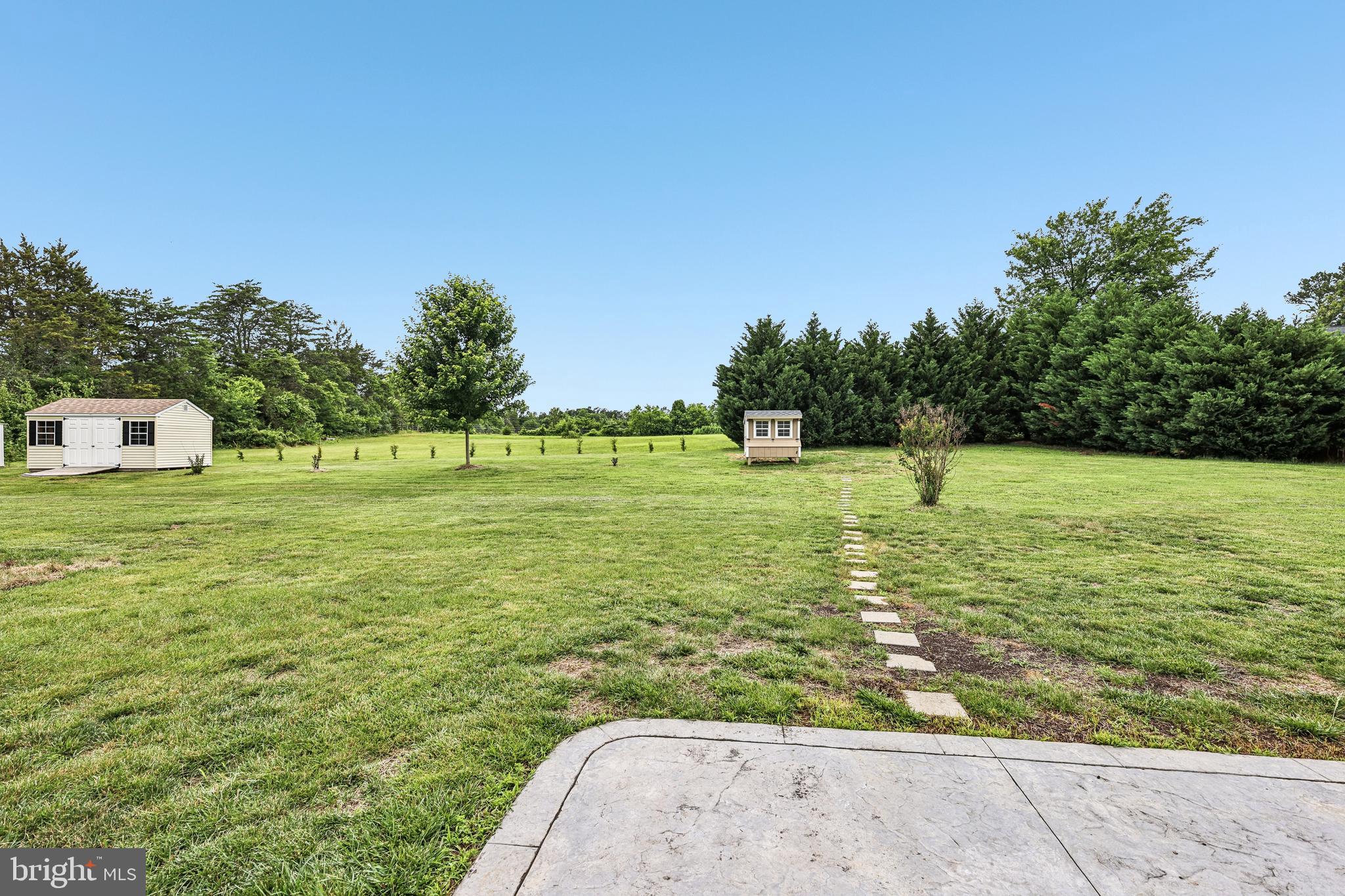 CEDAR RUN ESTS - Residential