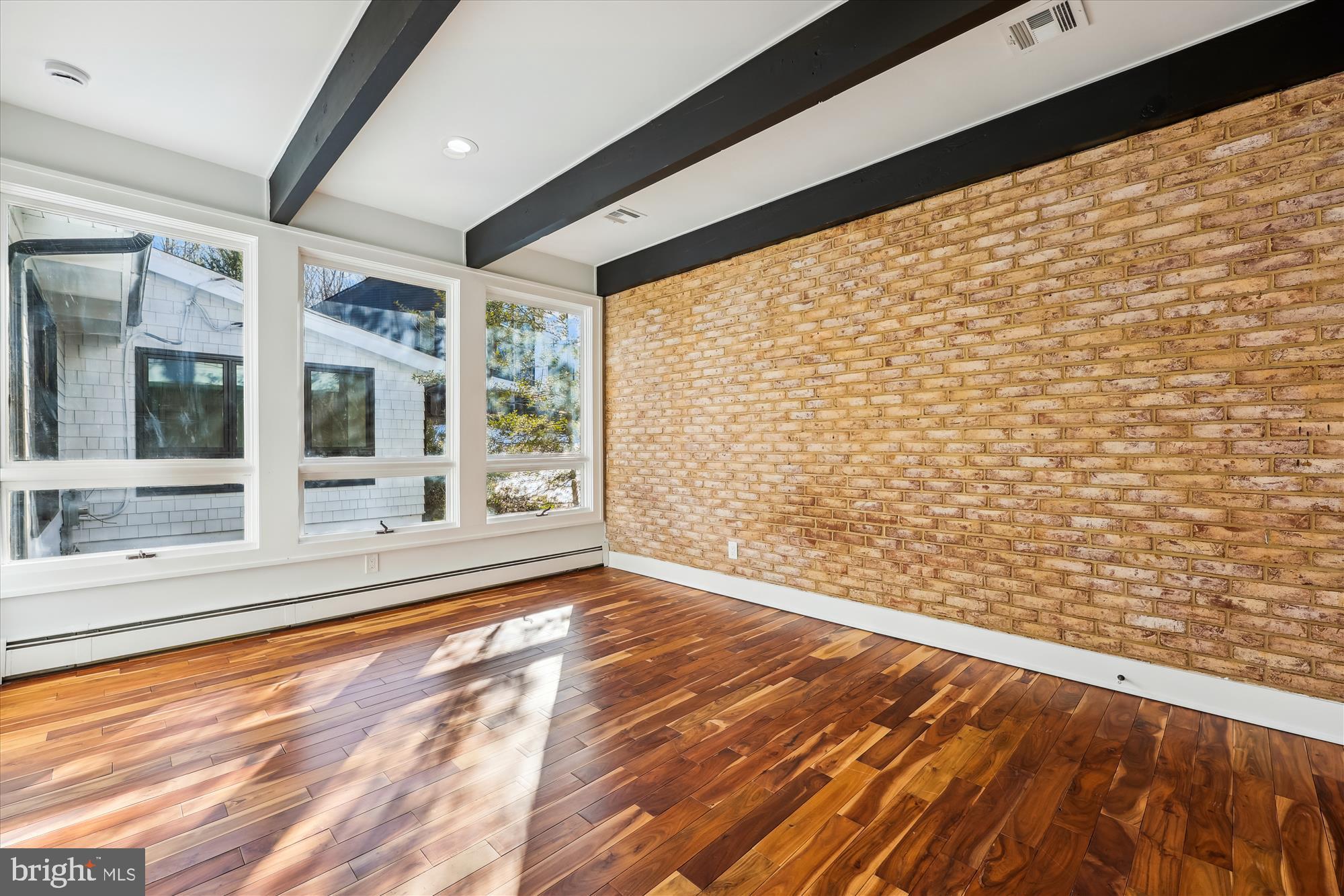 BANNOCKBURN - Residential