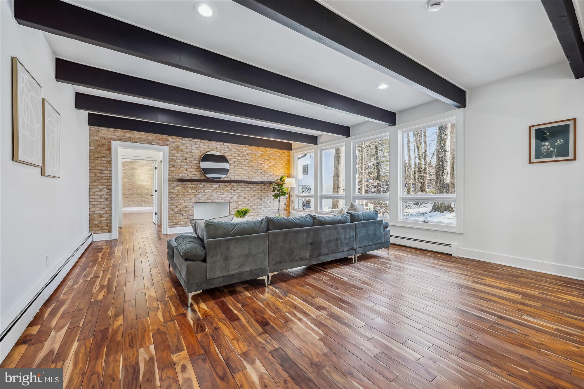 BANNOCKBURN - Residential