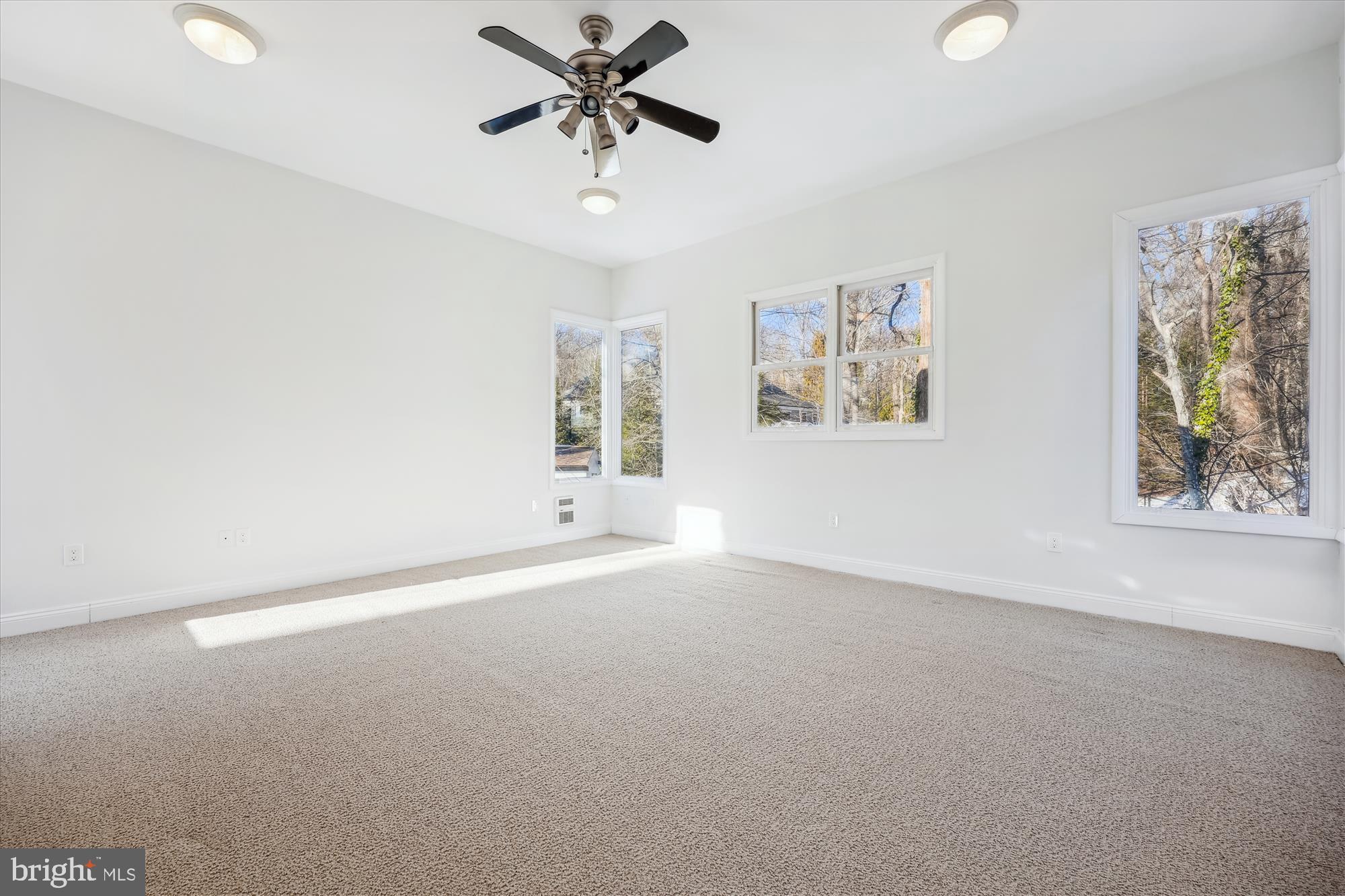 BANNOCKBURN - Residential