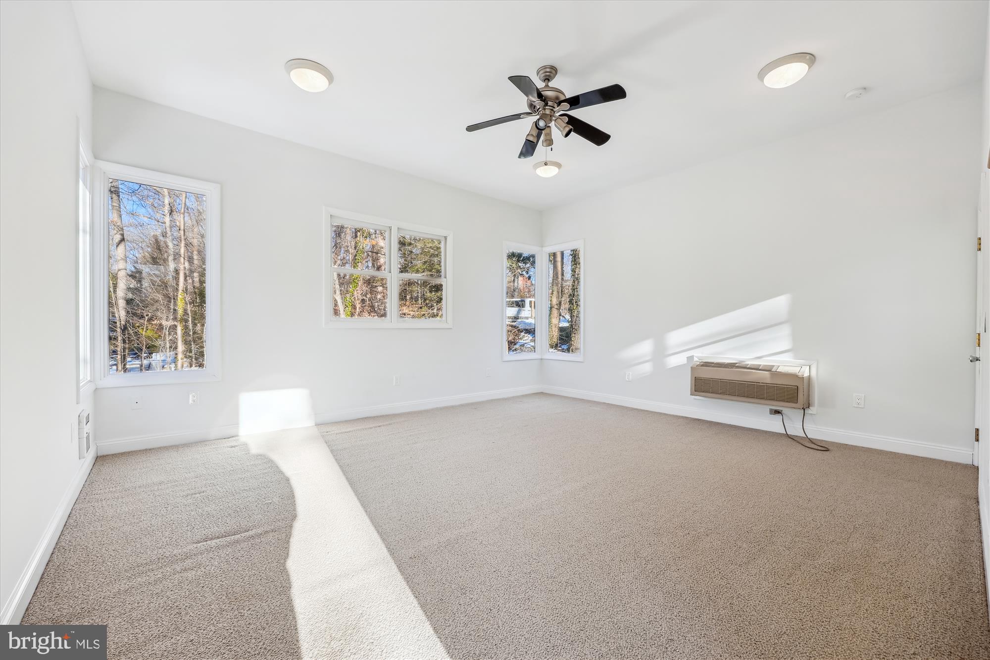 BANNOCKBURN - Residential