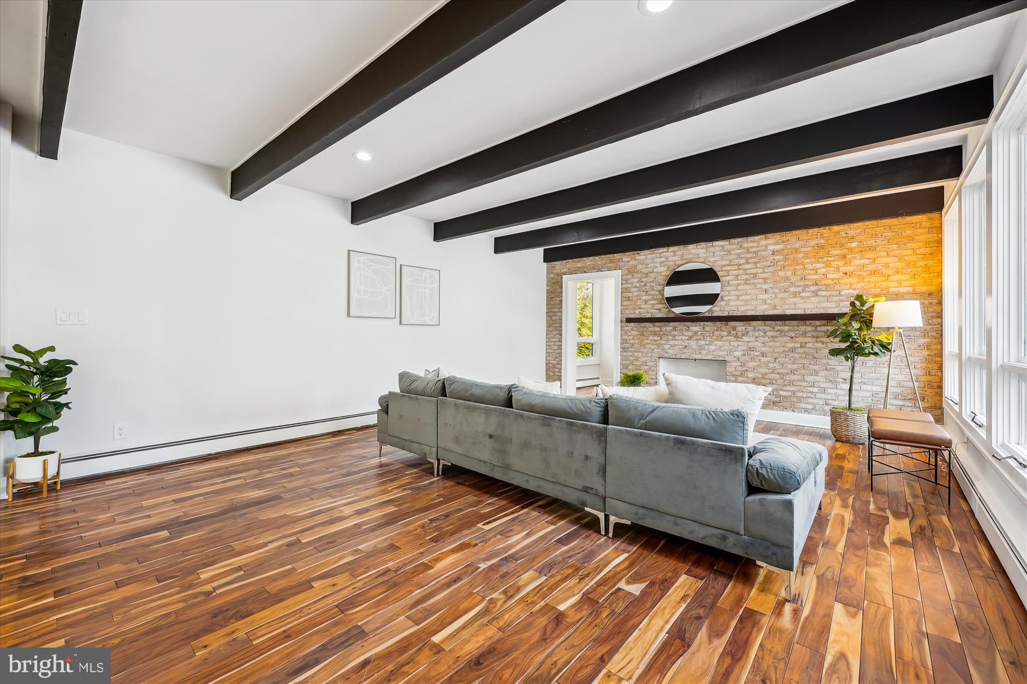 BANNOCKBURN - Residential