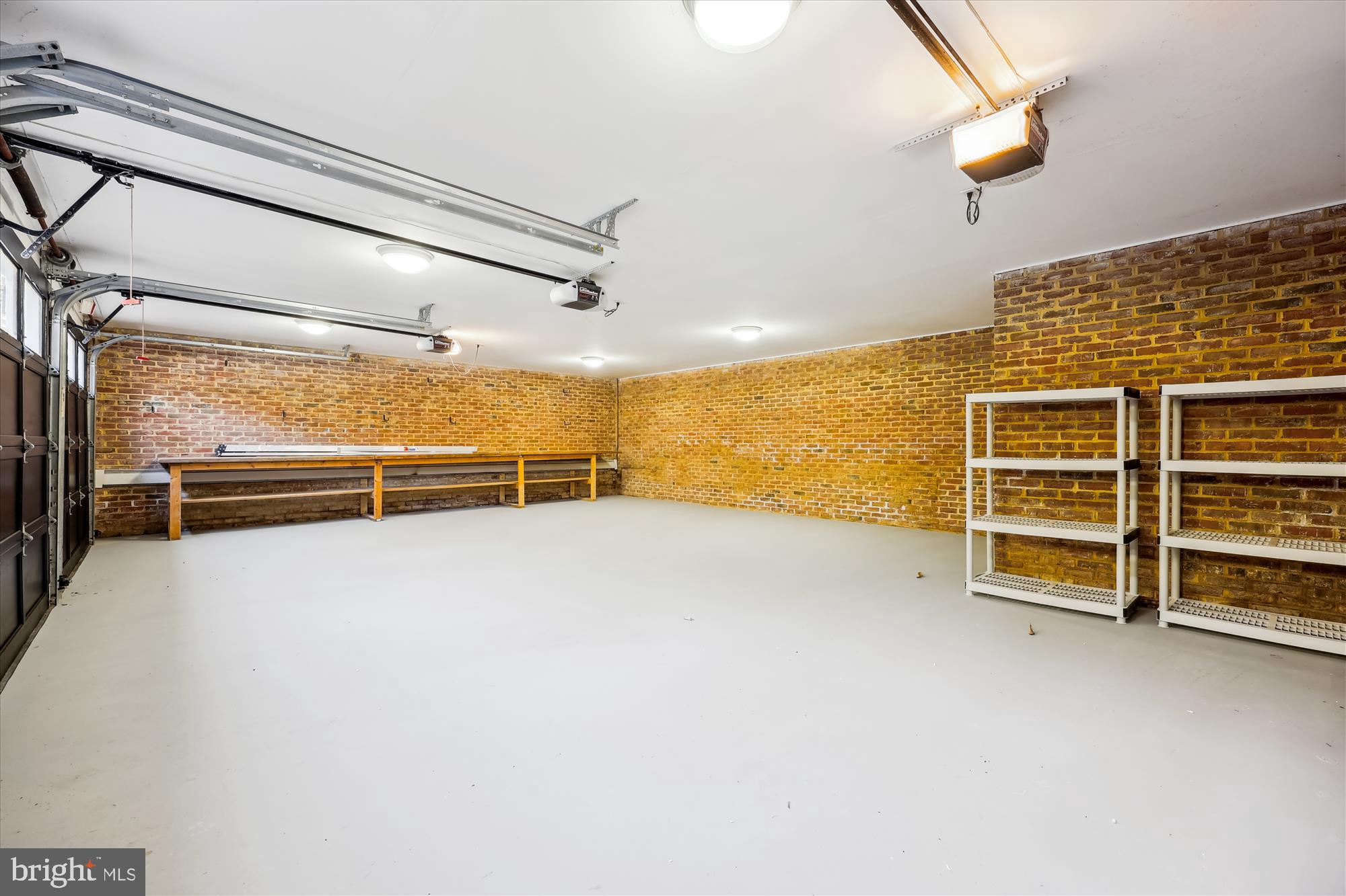 BANNOCKBURN - Residential