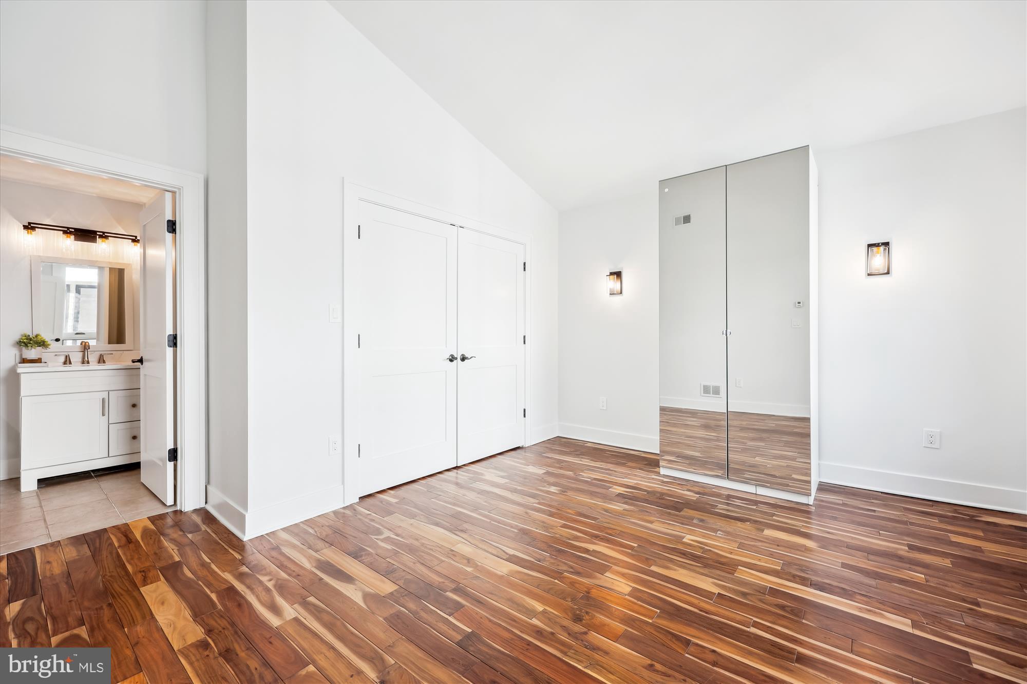 BANNOCKBURN - Residential