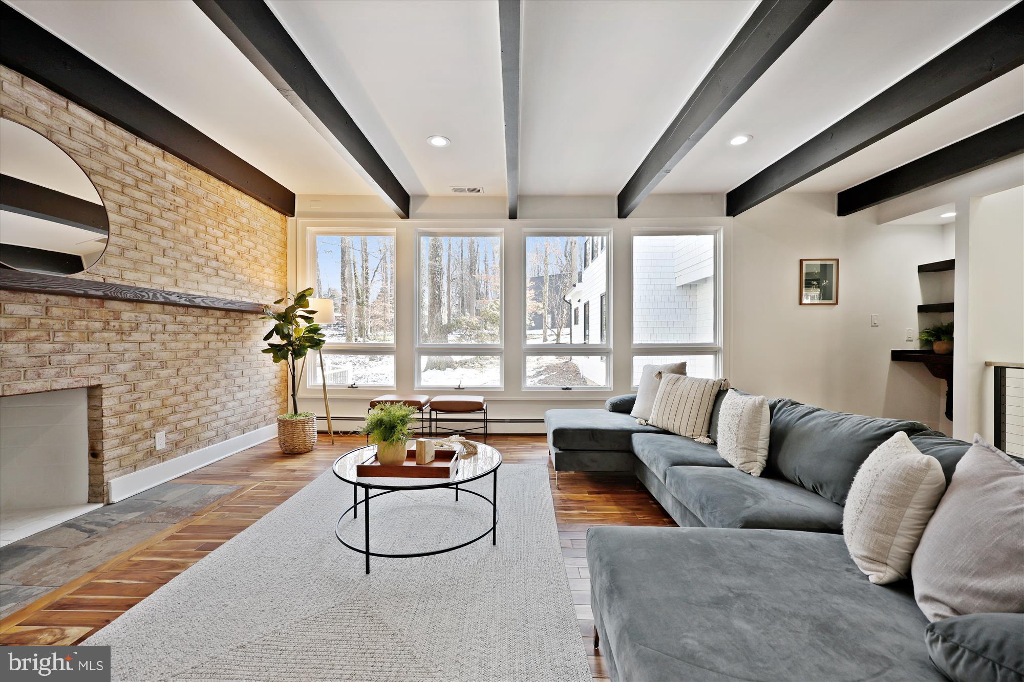 BANNOCKBURN - Residential